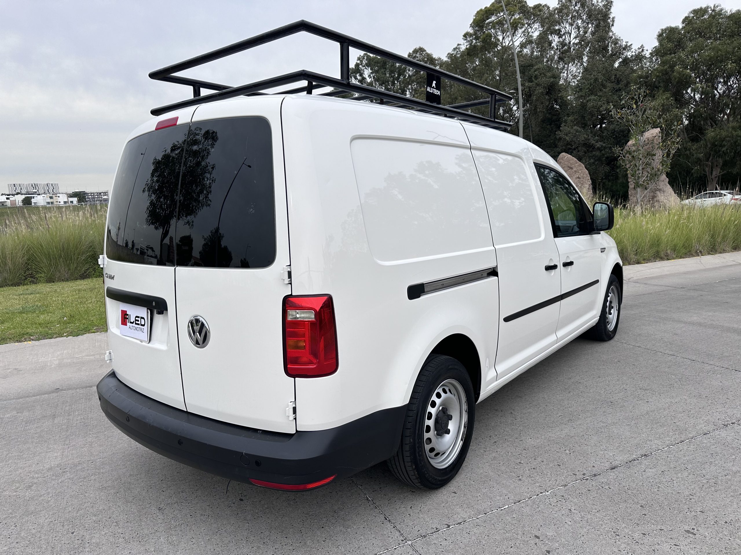 Volkswagen Caddy 2020 Maxi Manual Blanco