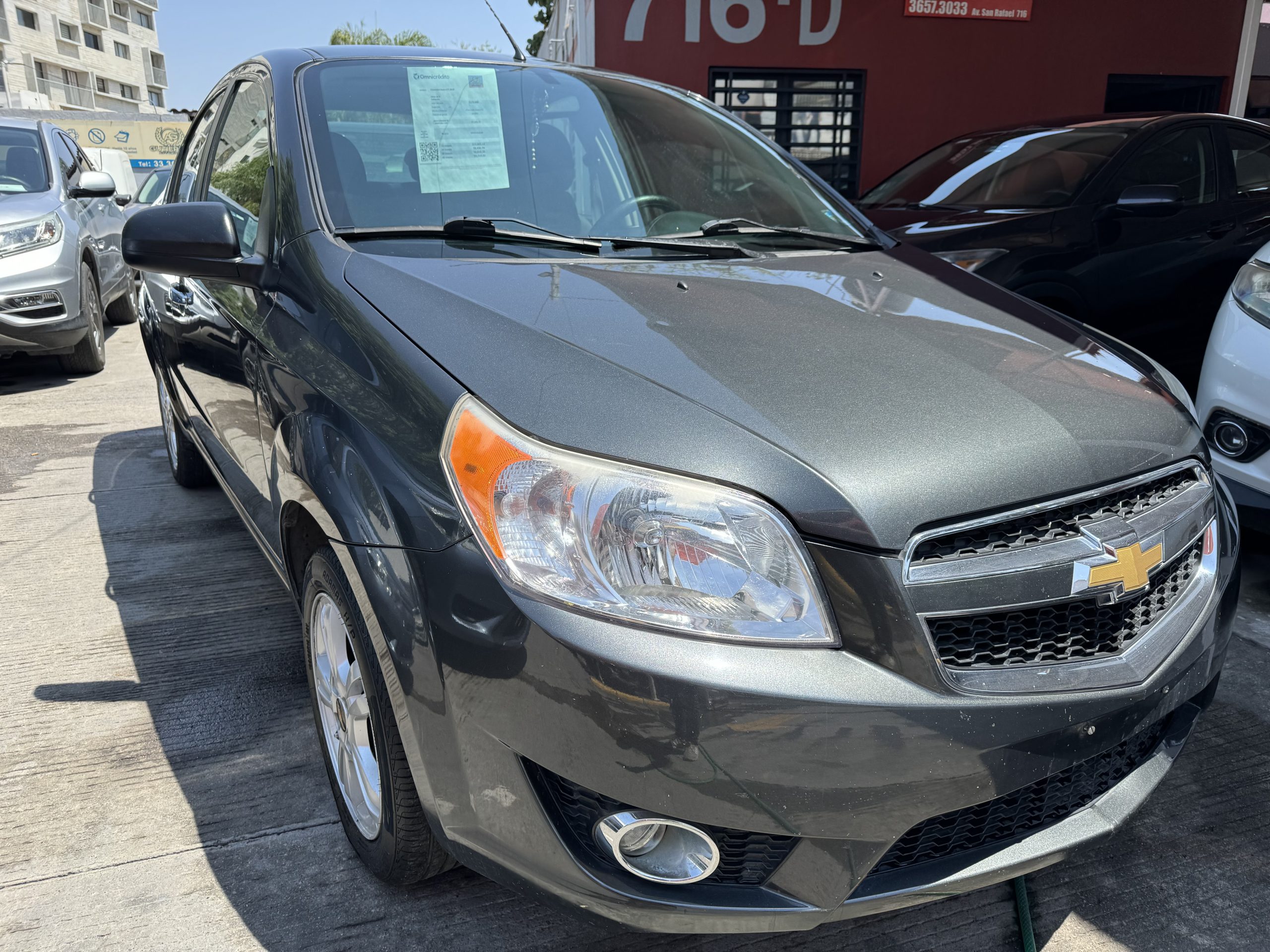 Chevrolet Aveo 2018 Ltz Automático Gris