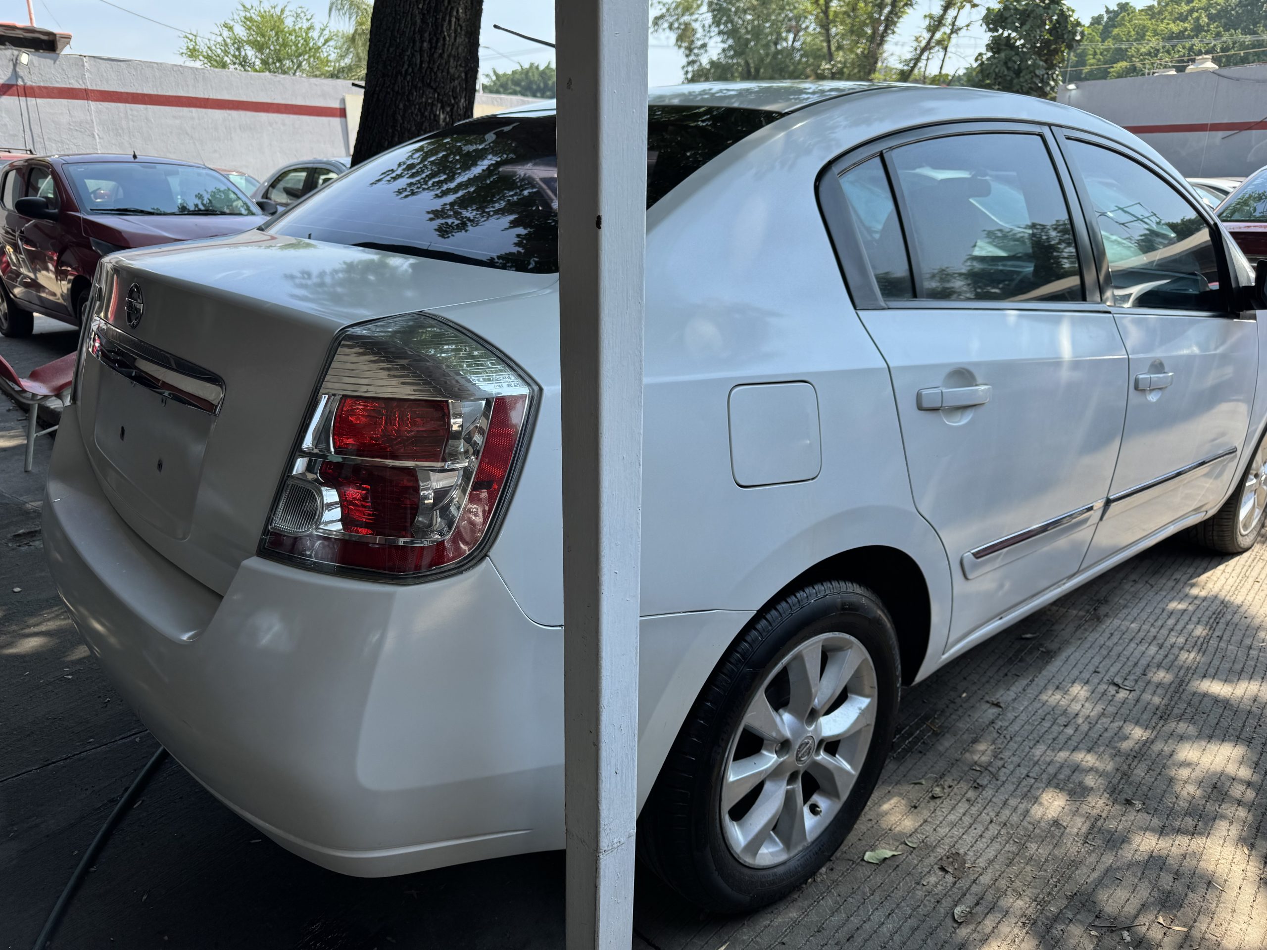 Nissan Sentra 2012 Custon Automático Blanco