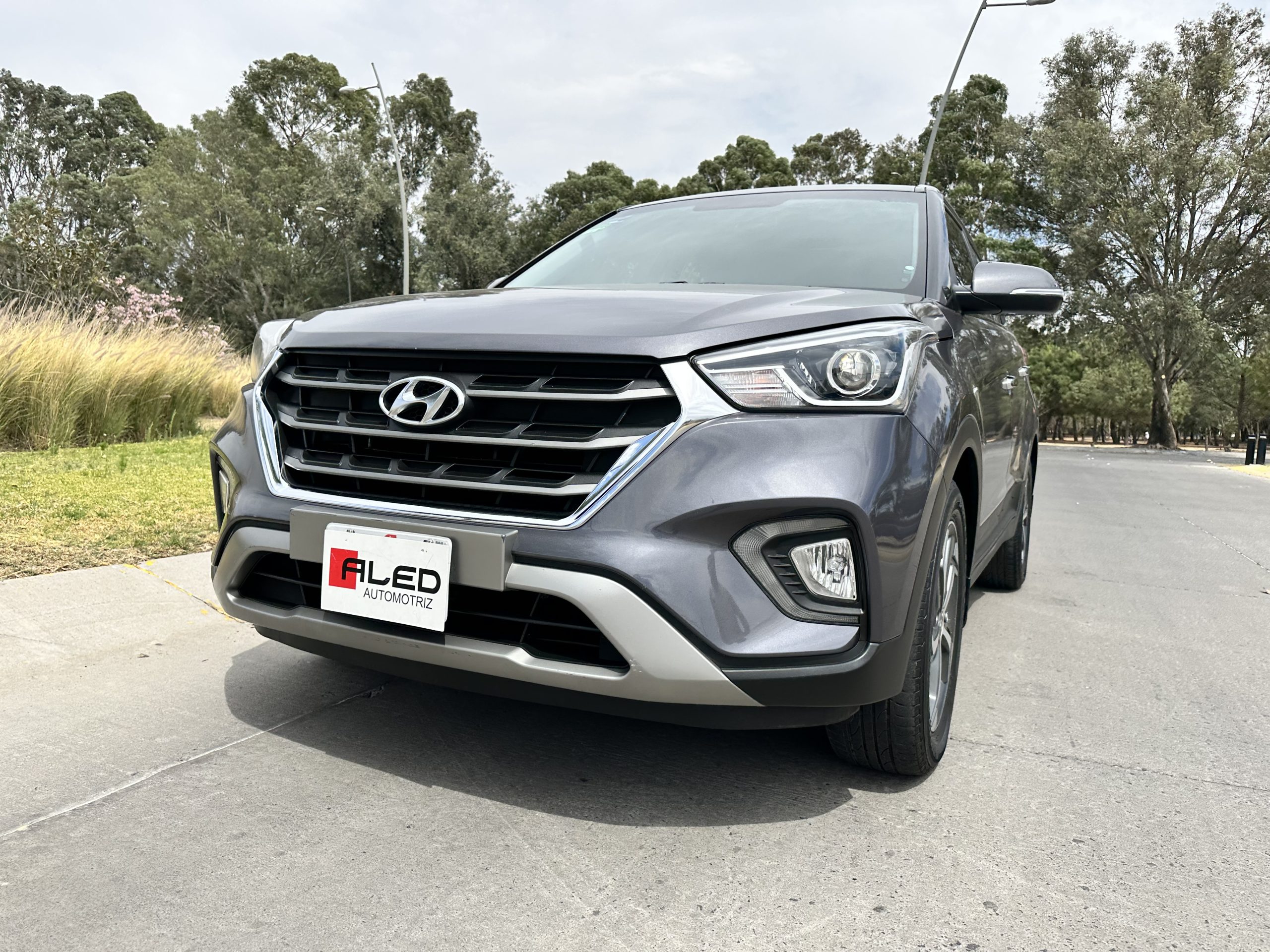 Hyundai Creta 2019 LIMITED Automático Gris