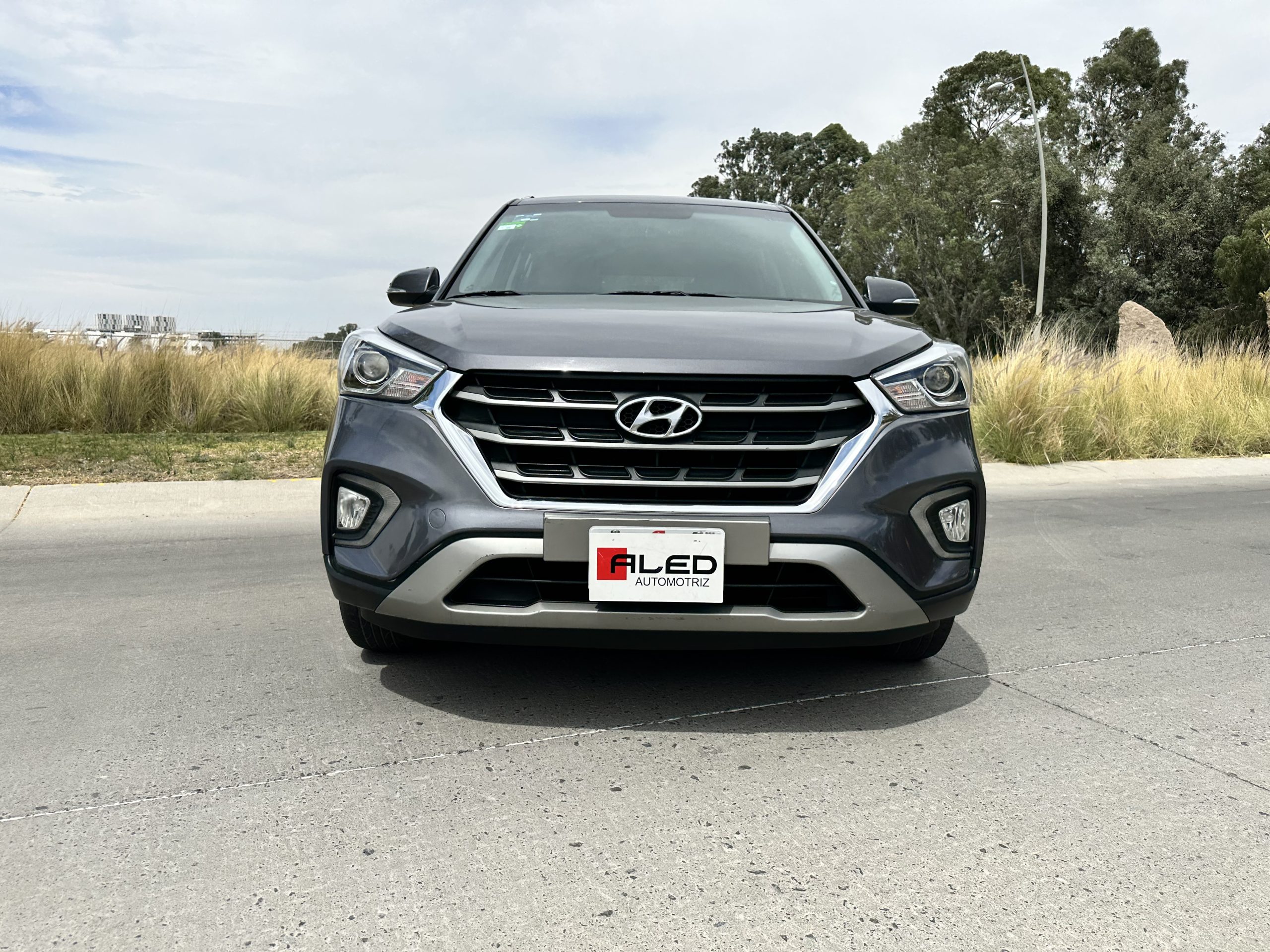 Hyundai Creta 2019 LIMITED Automático Gris