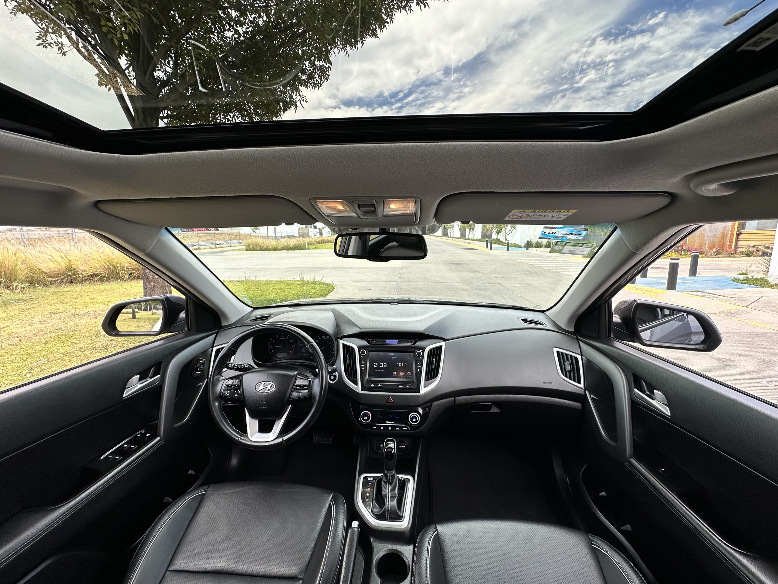 Hyundai Creta 2019 LIMITED Automático Gris