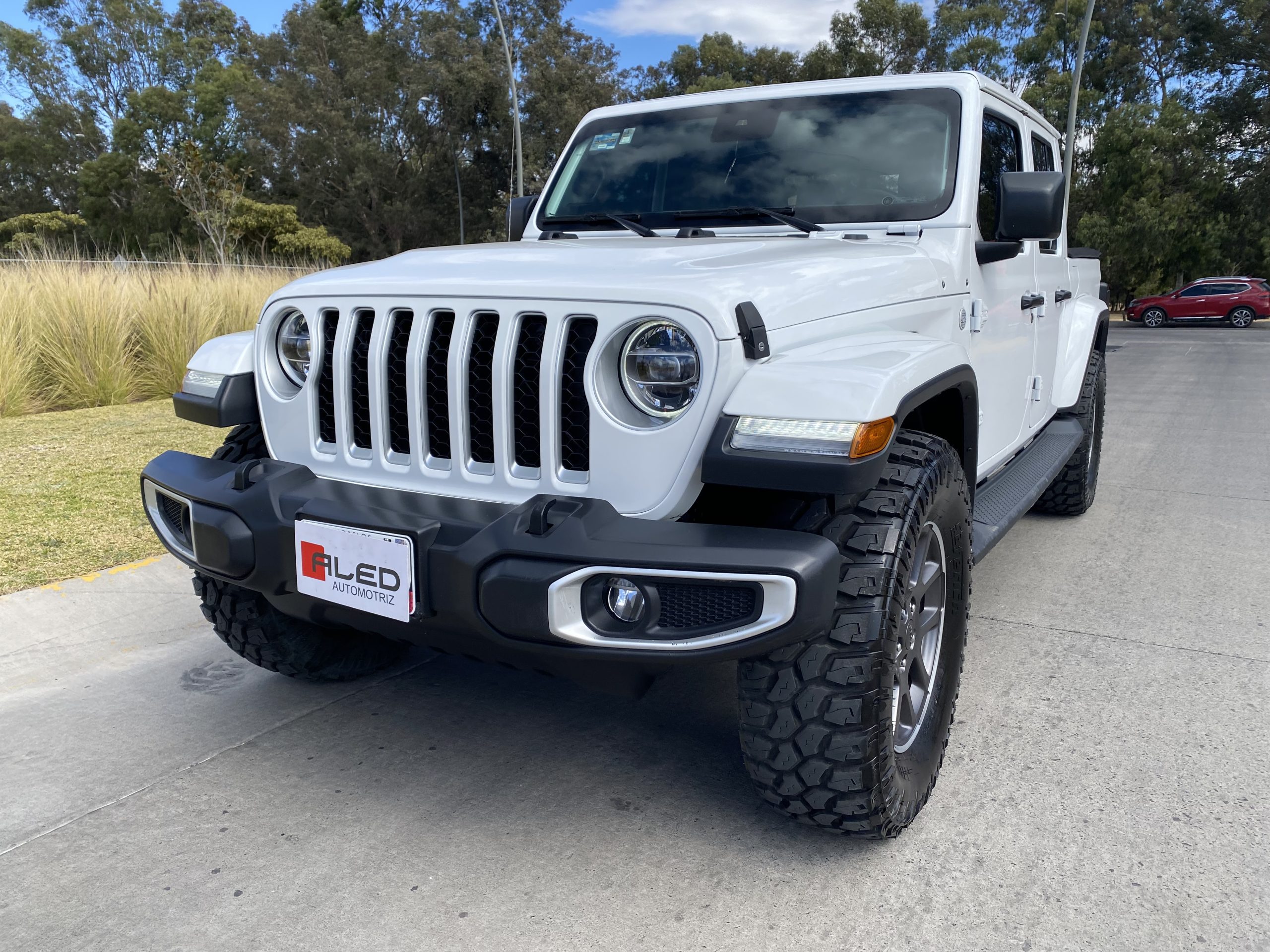 Jeep Gladiator 2021 Overland Automático Blanco