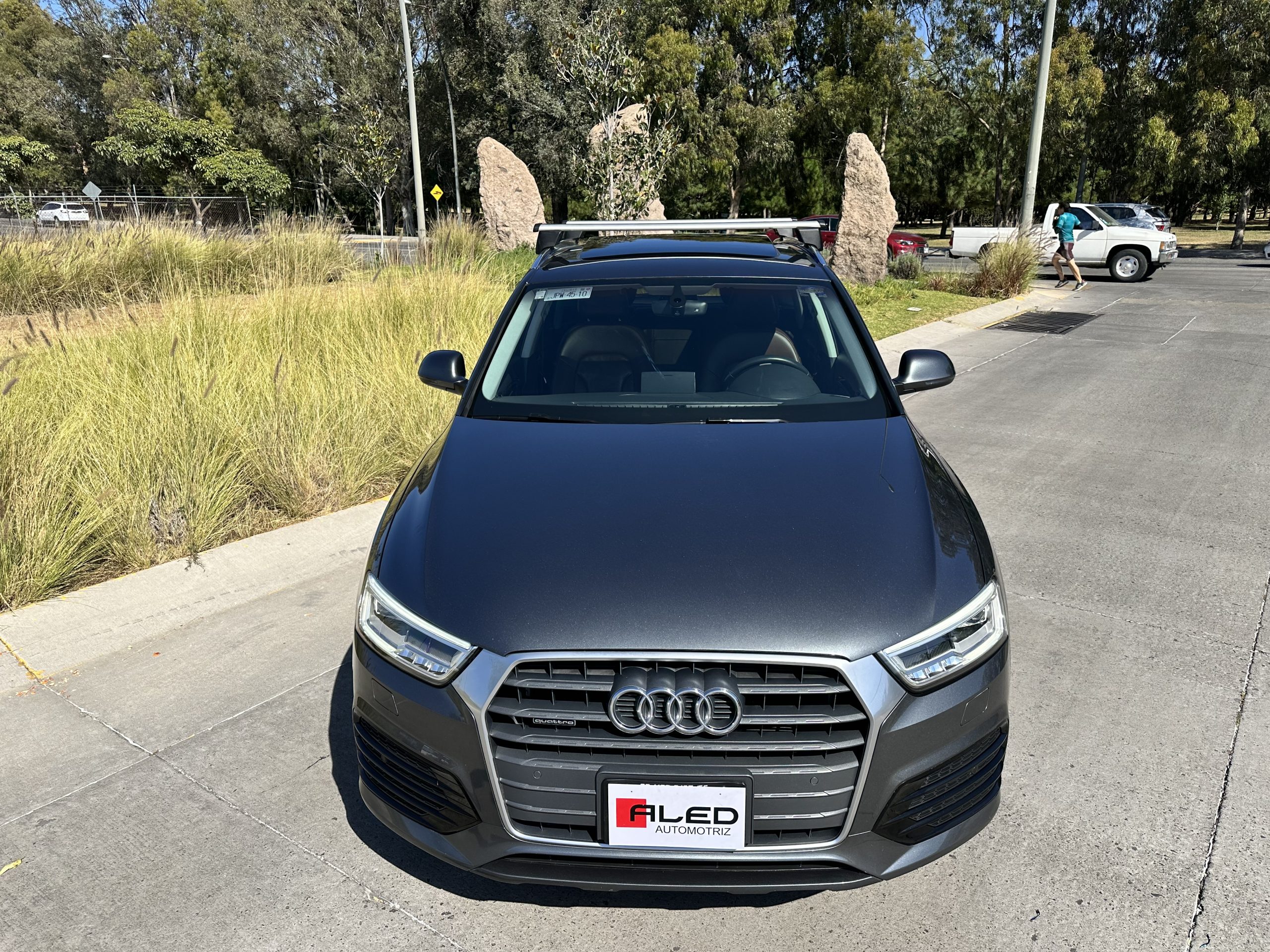 Audi Q3 2018 Elite Automático Gris