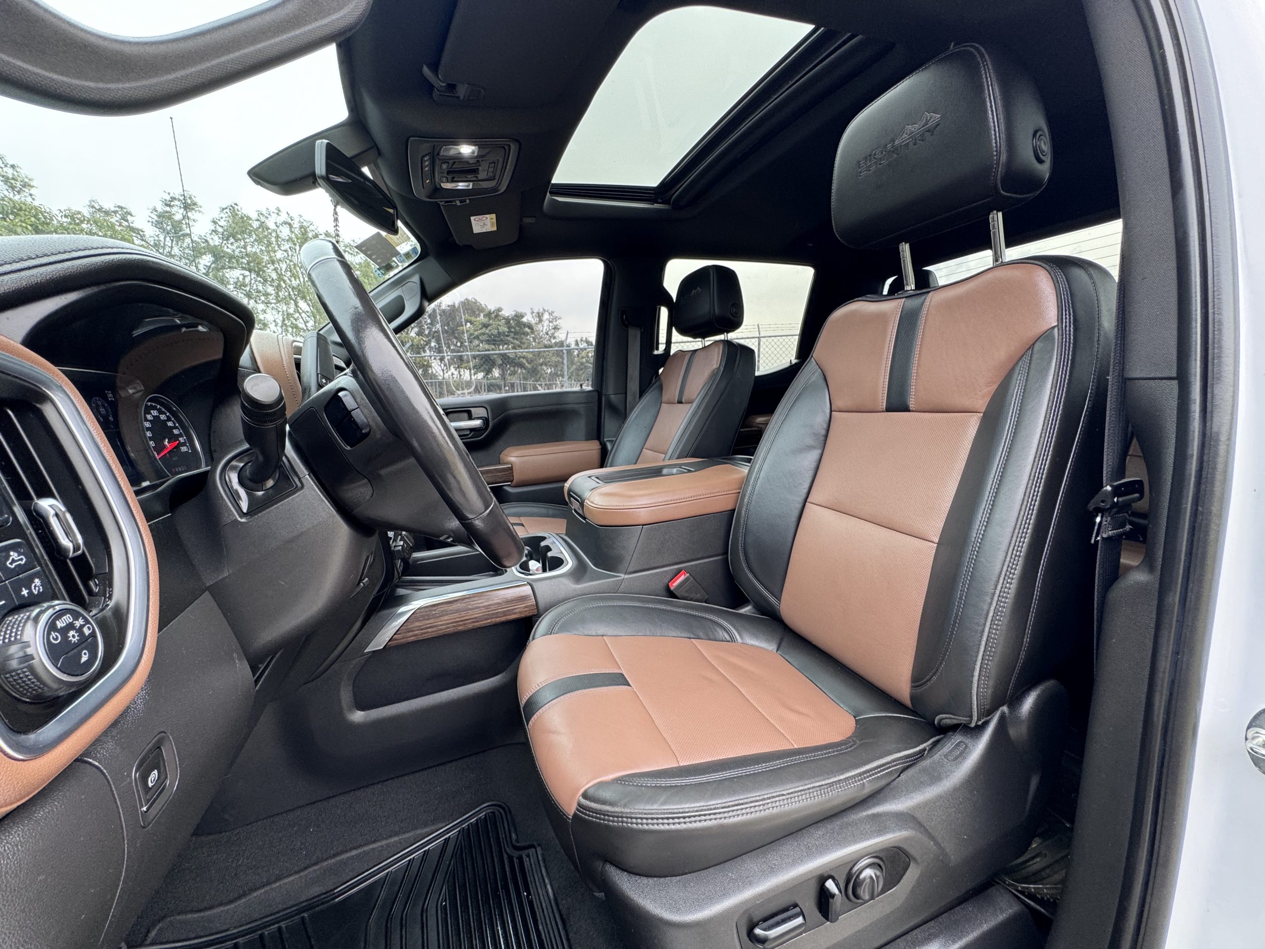 Chevrolet Cheyenne 2021 High Country Automático Blanco