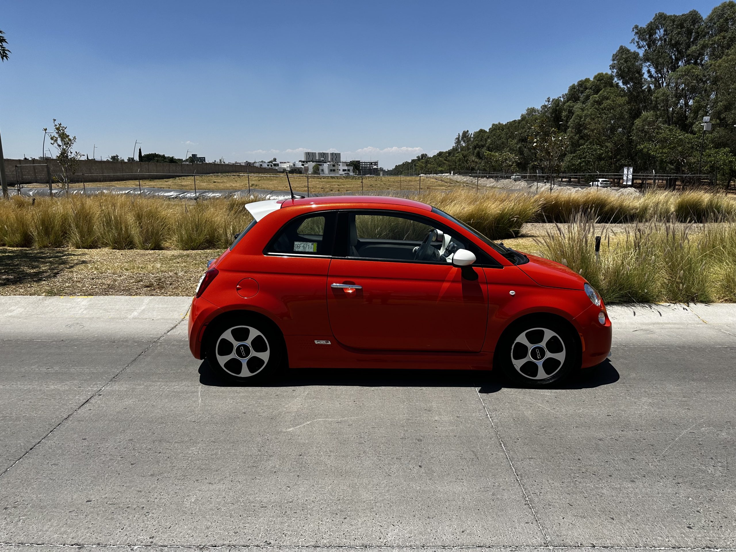 Fiat 500 2016 500e Automático Naranja