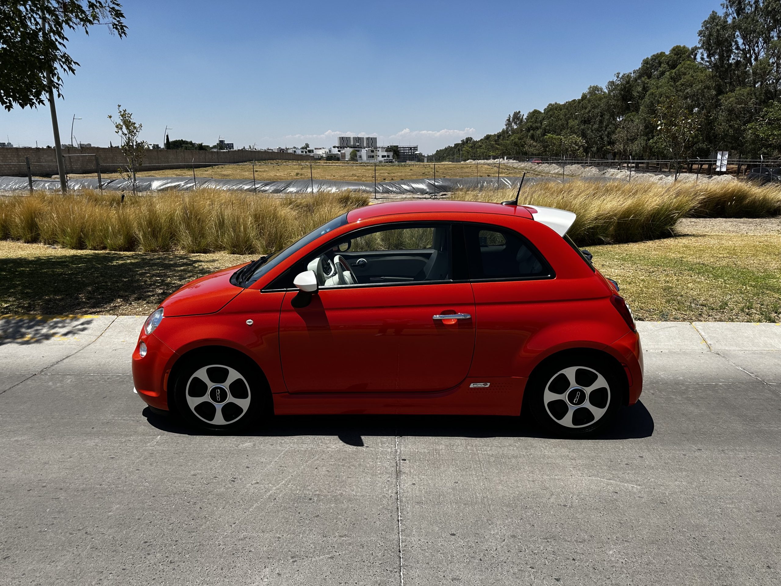 Fiat 500 2016 500e Automático Naranja