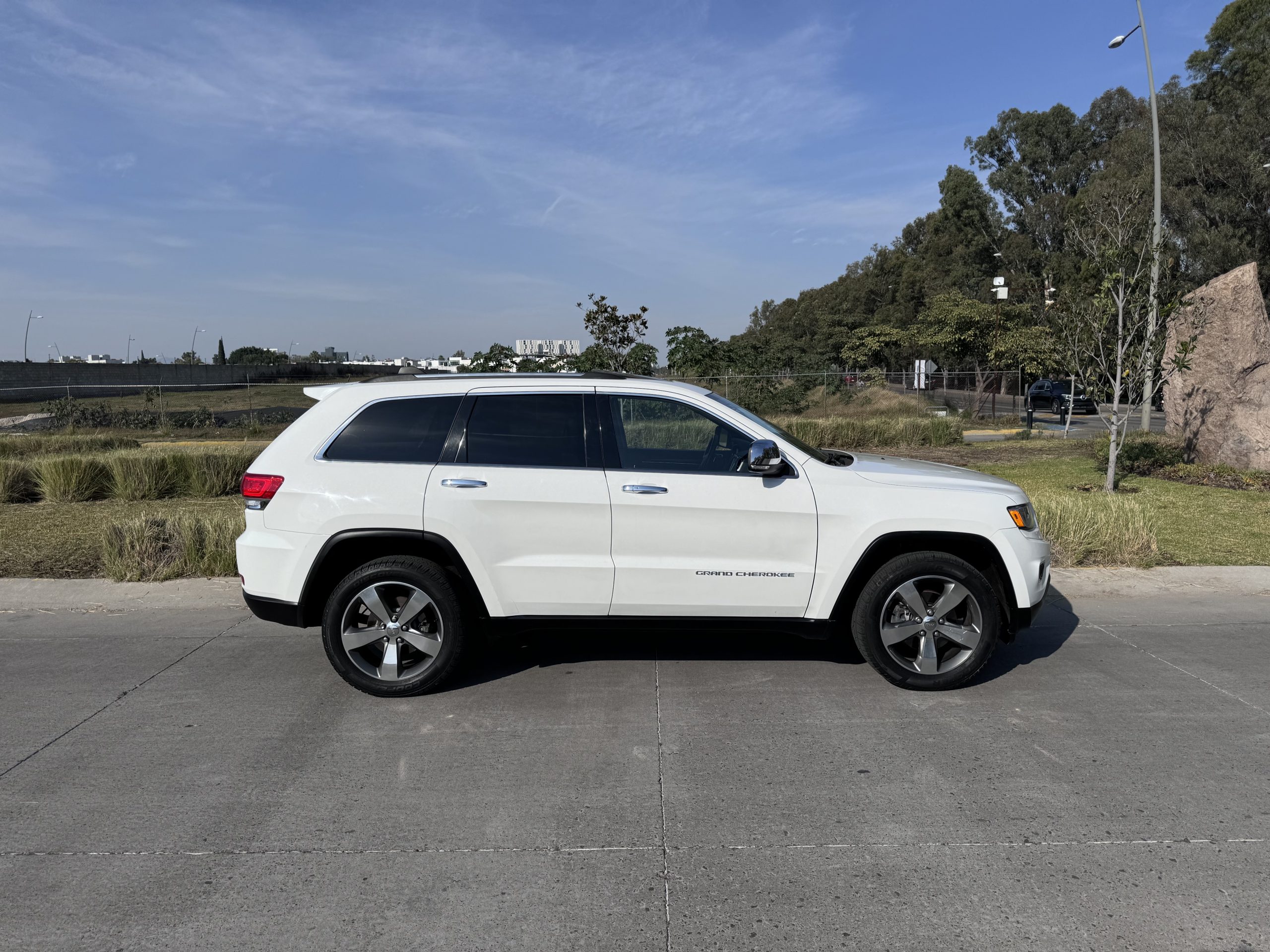 Jeep Grand Cherokee 2015 Limited Automático Blanco
