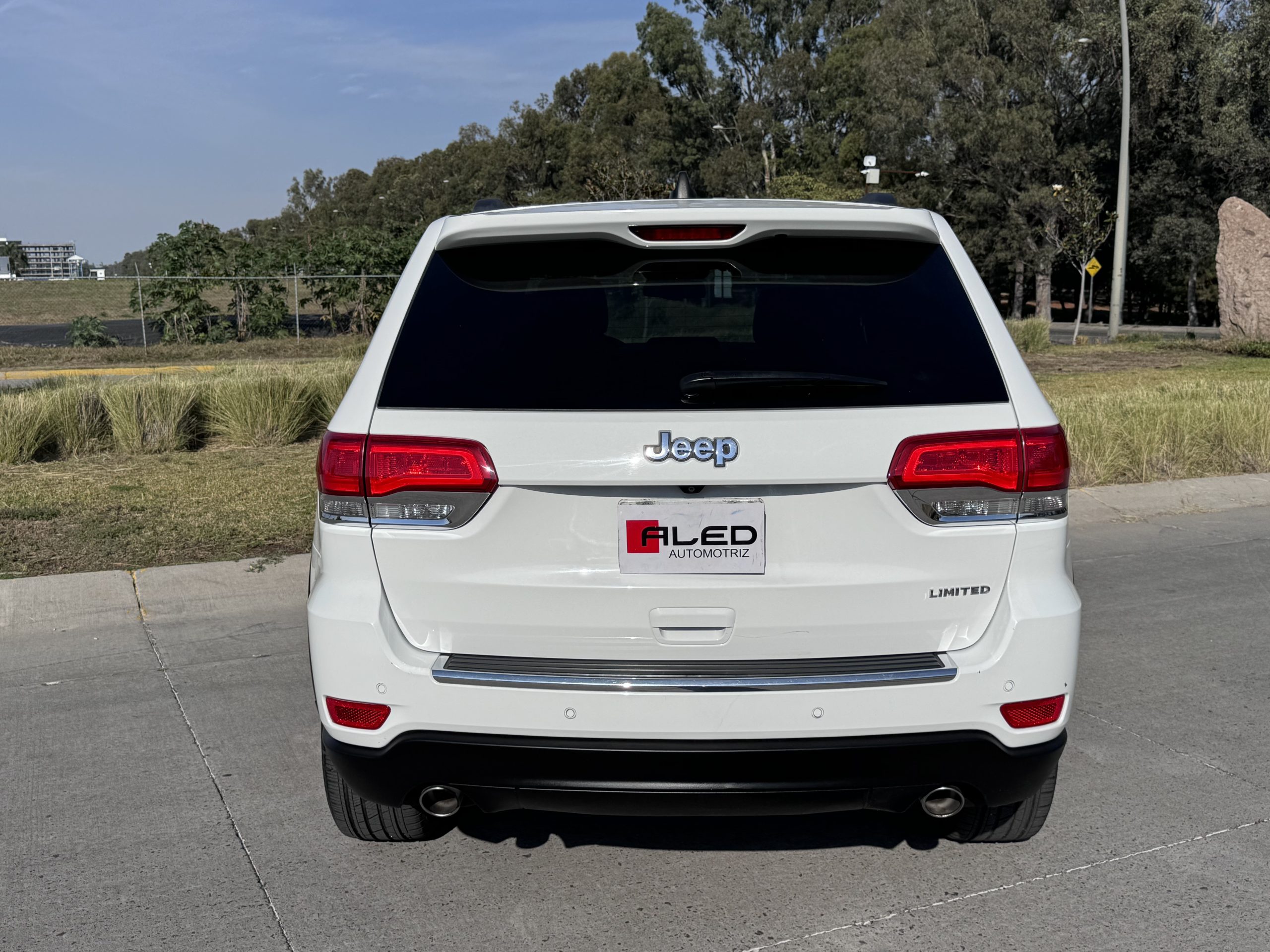 Jeep Grand Cherokee 2015 Limited Automático Blanco