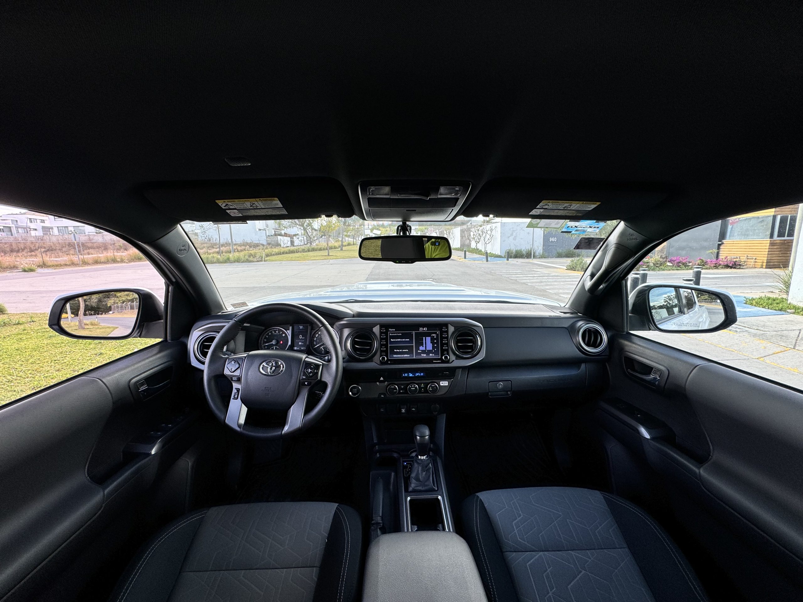 Toyota Tacoma 2023 TRD 4x2 Automático Blanco