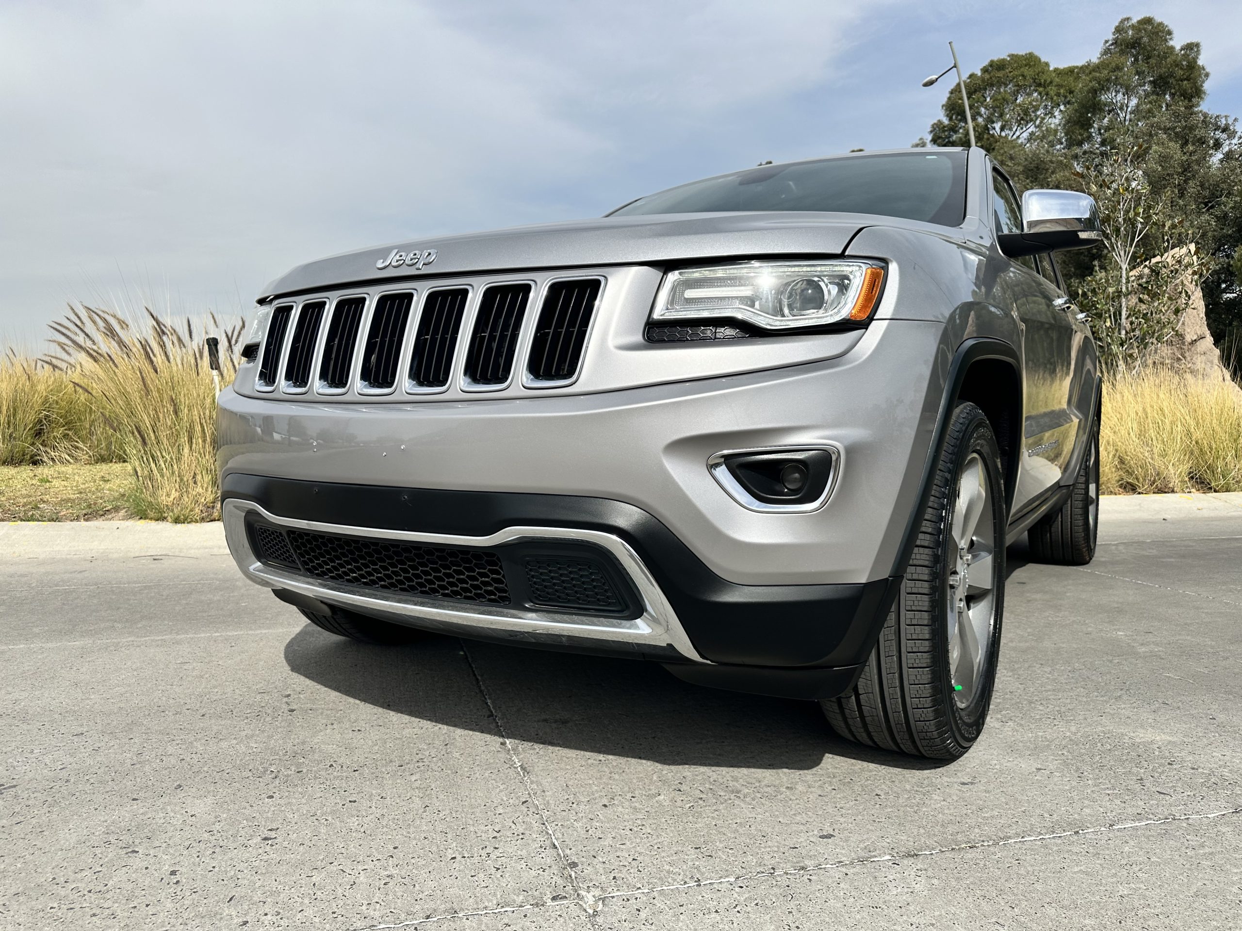 Jeep Grand Cherokee 2016 Limited lujo V6 Automático Gris