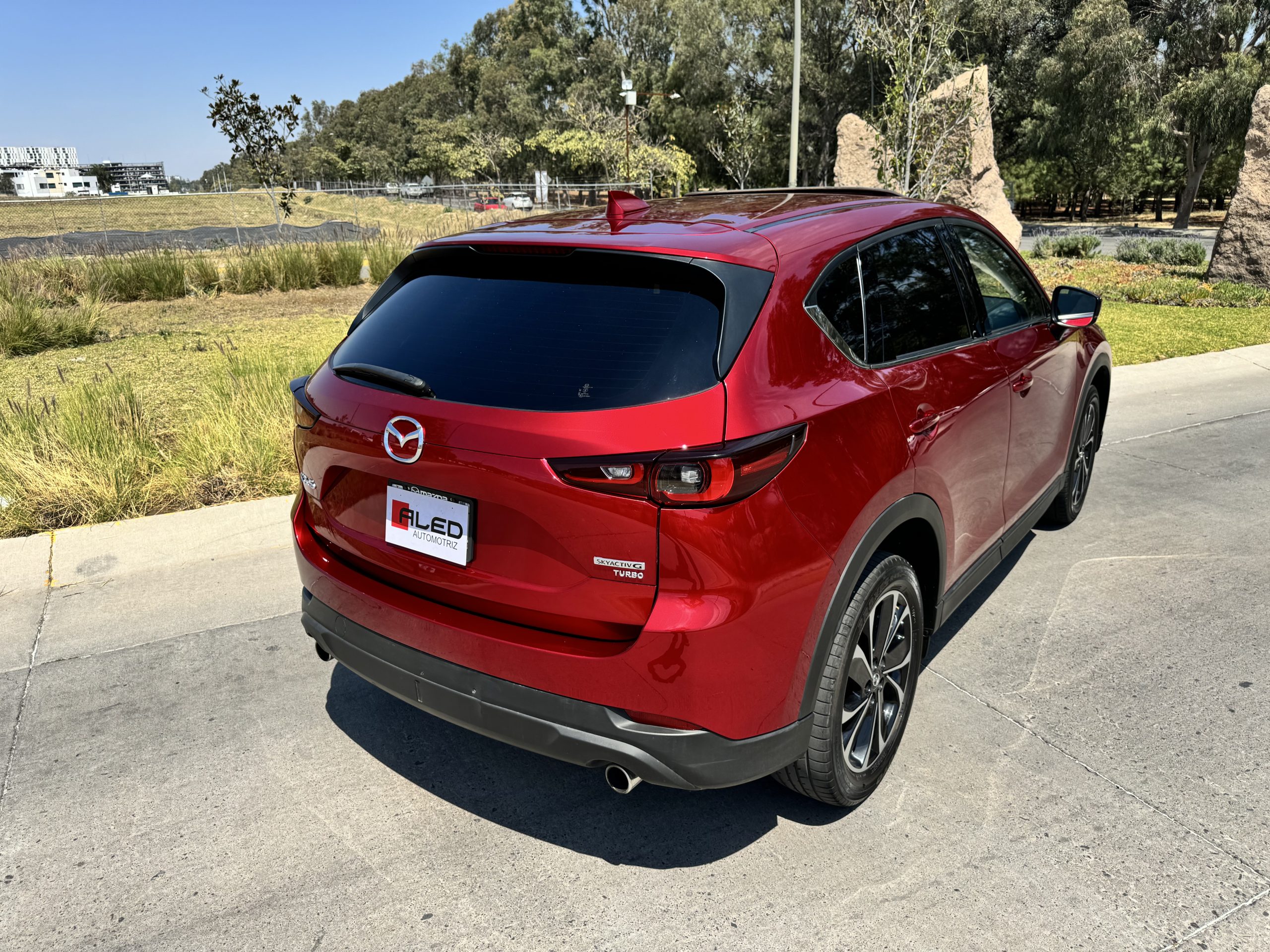 Mazda CX-5 2022 Signature Automático Rojo