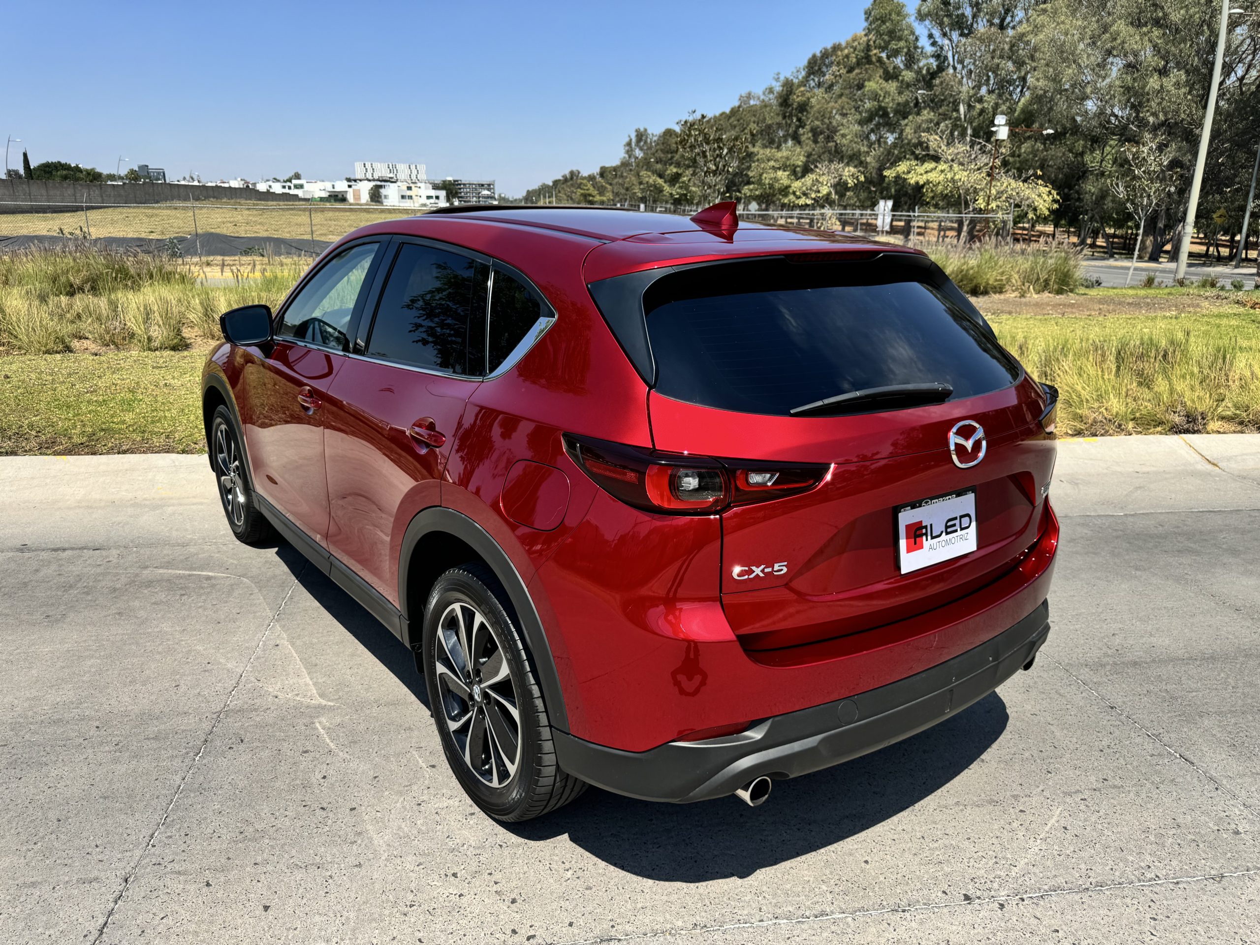 Mazda CX-5 2022 Signature Automático Rojo