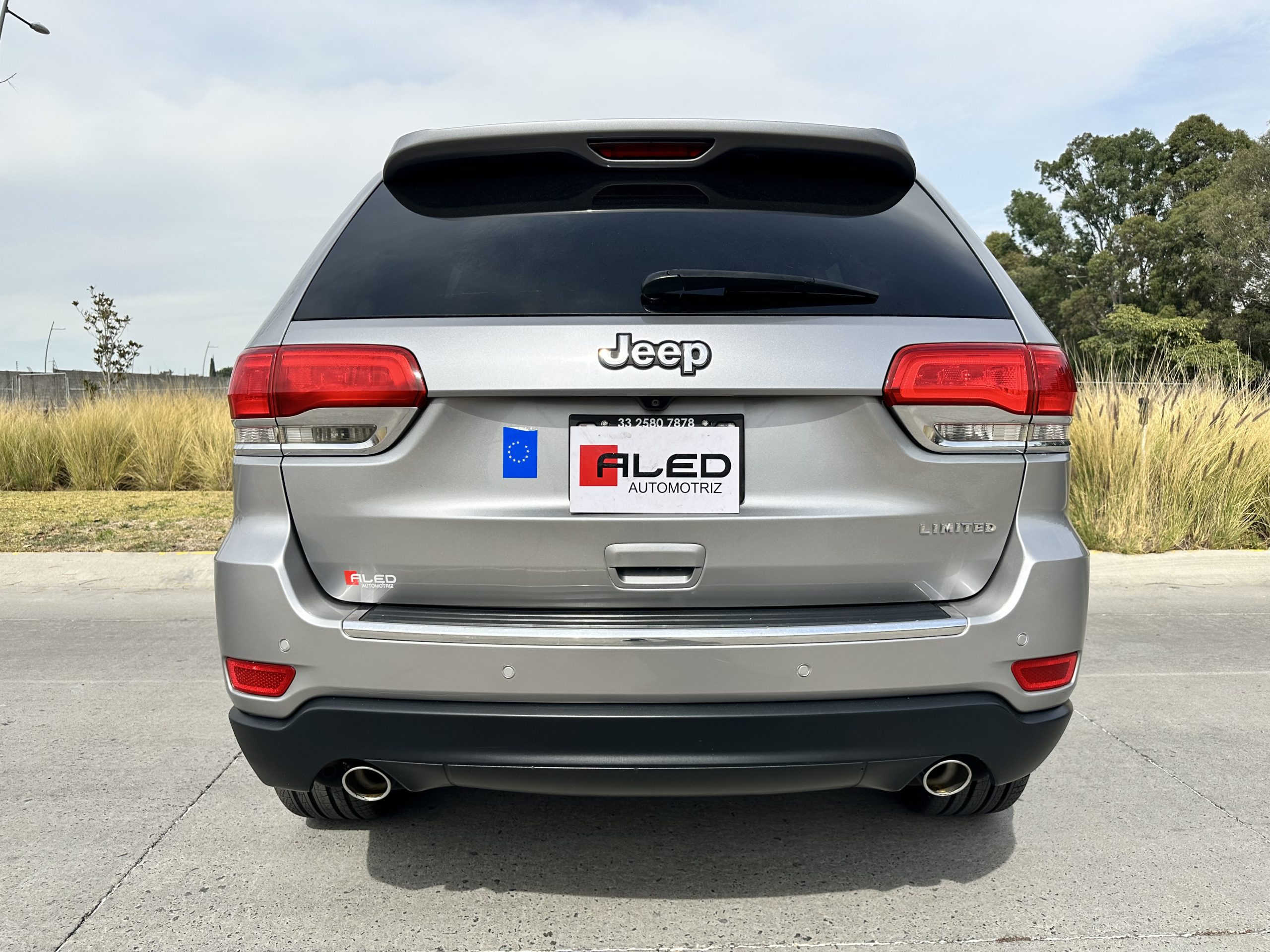 Jeep Grand Cherokee 2016 Limited lujo V6 Automático Gris