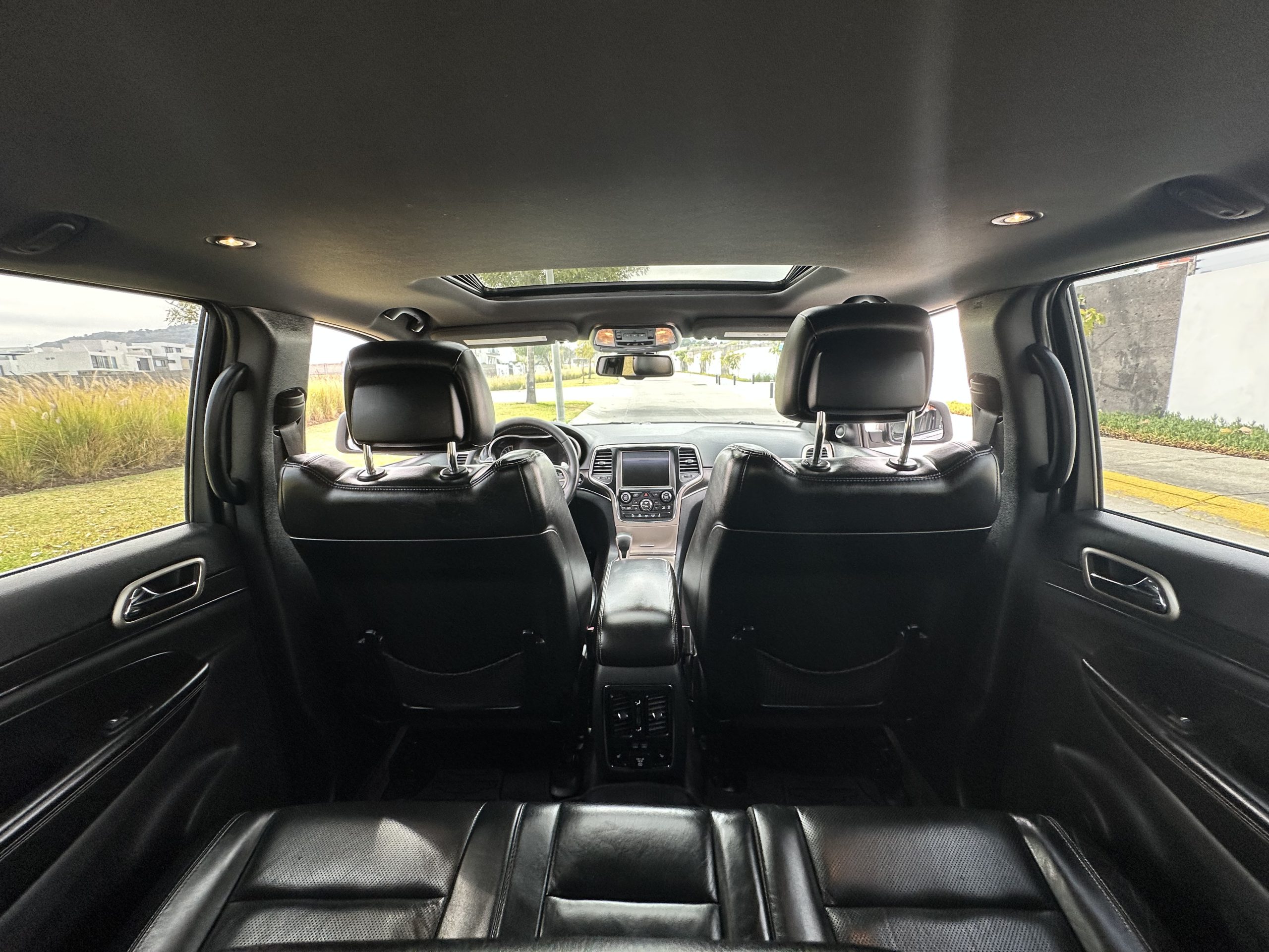 Jeep Grand Cherokee 2016 Limited lujo V6 Automático Gris