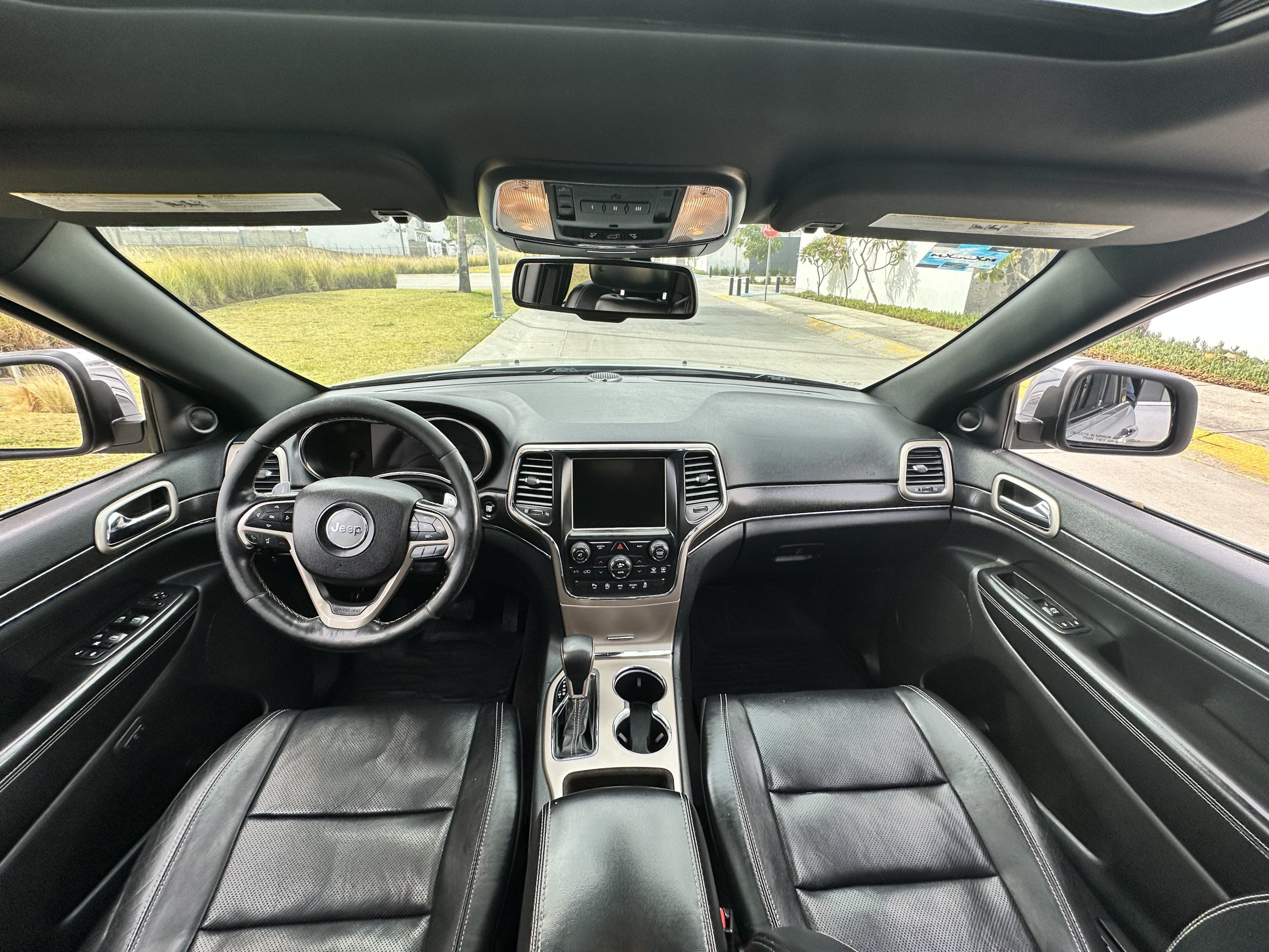 Jeep Grand Cherokee 2016 Limited lujo V6 Automático Gris