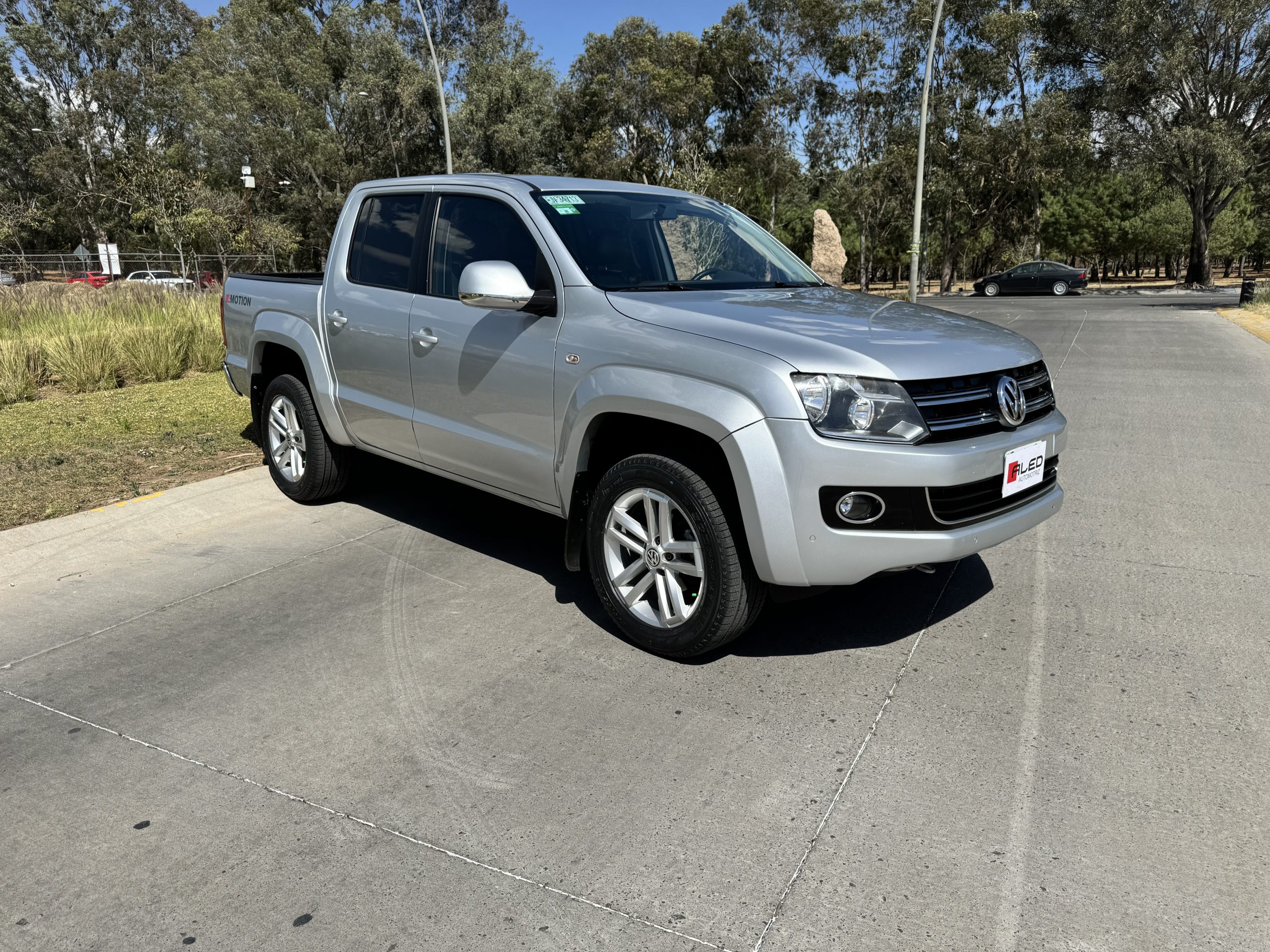 Volkswagen Amarok 2017 Highline 4 Motion Automático Plata