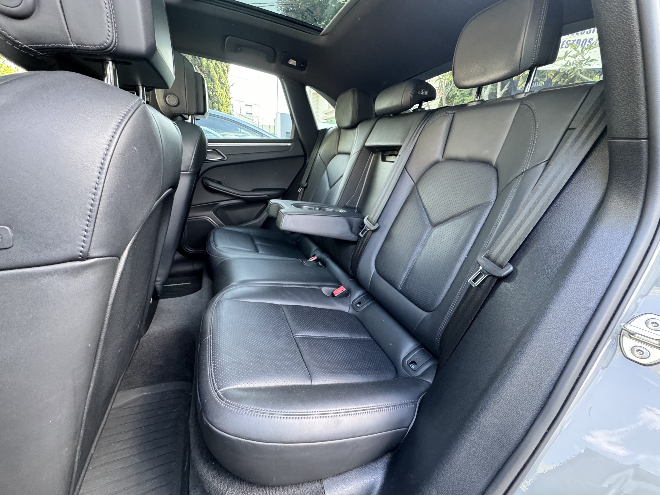Porsche Macan 2023 T Automático Gris