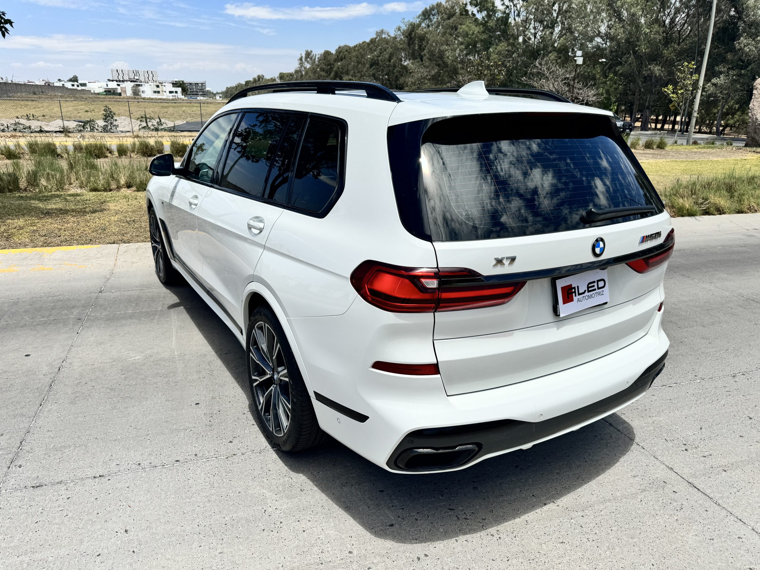 BMW X7 2022 X50i Automático Blanco