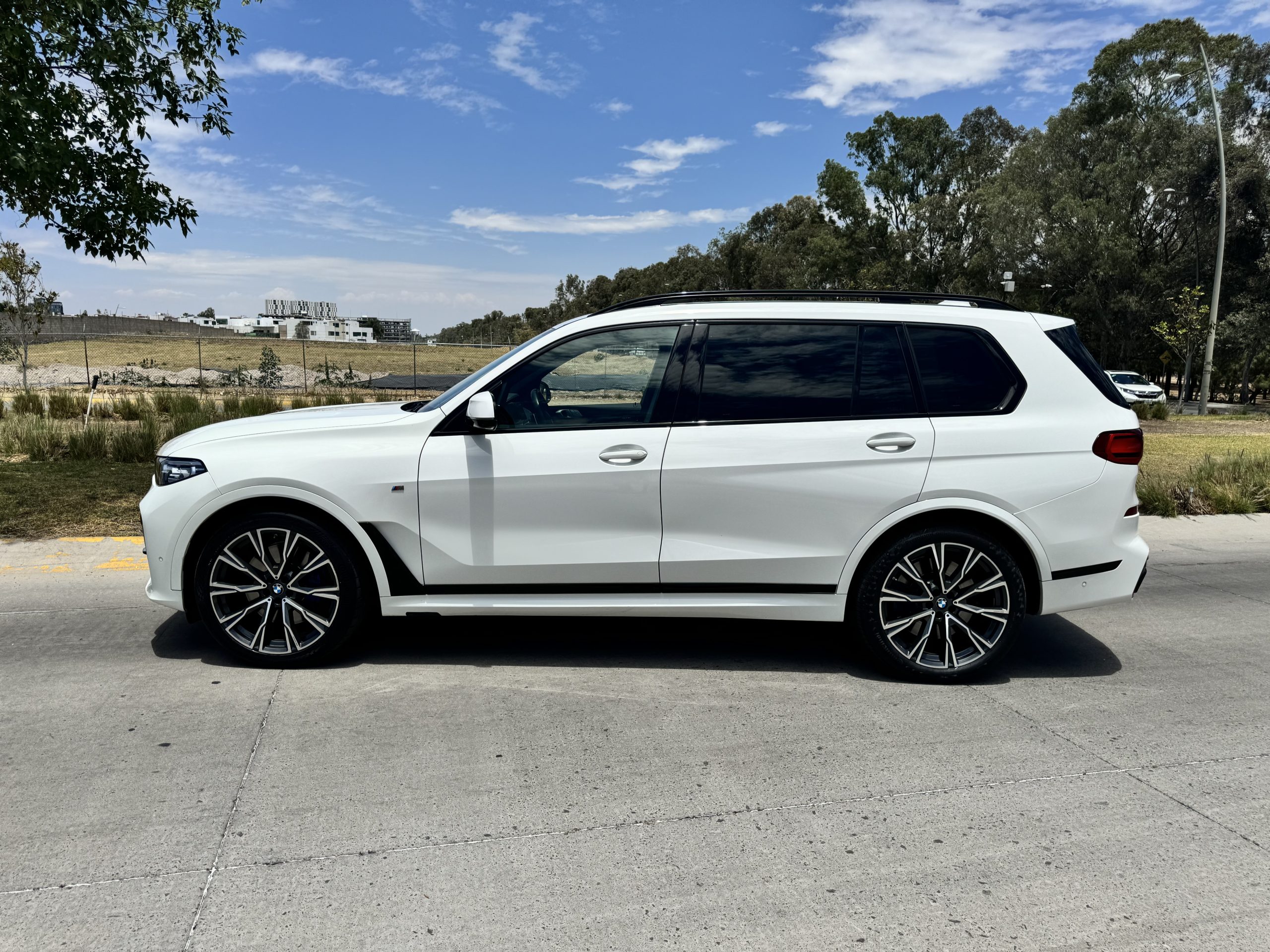 BMW X7 2022 X50i Automático Blanco
