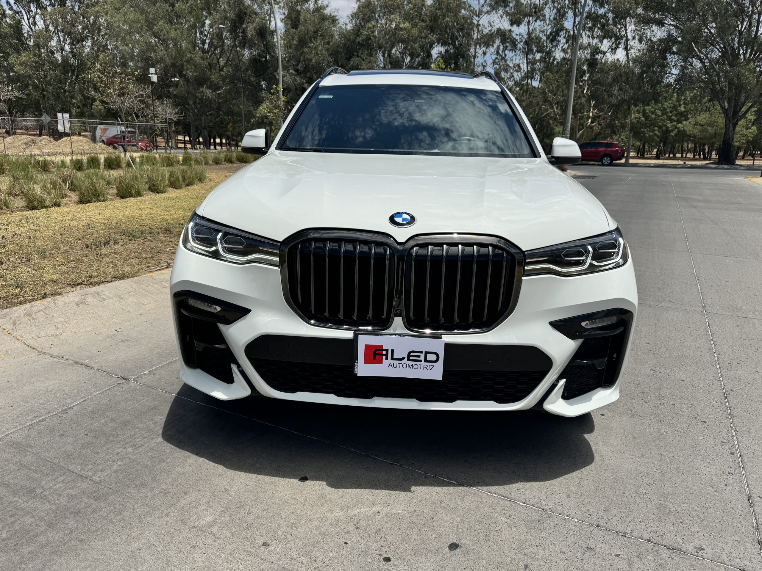 BMW X7 2022 X50i Automático Blanco