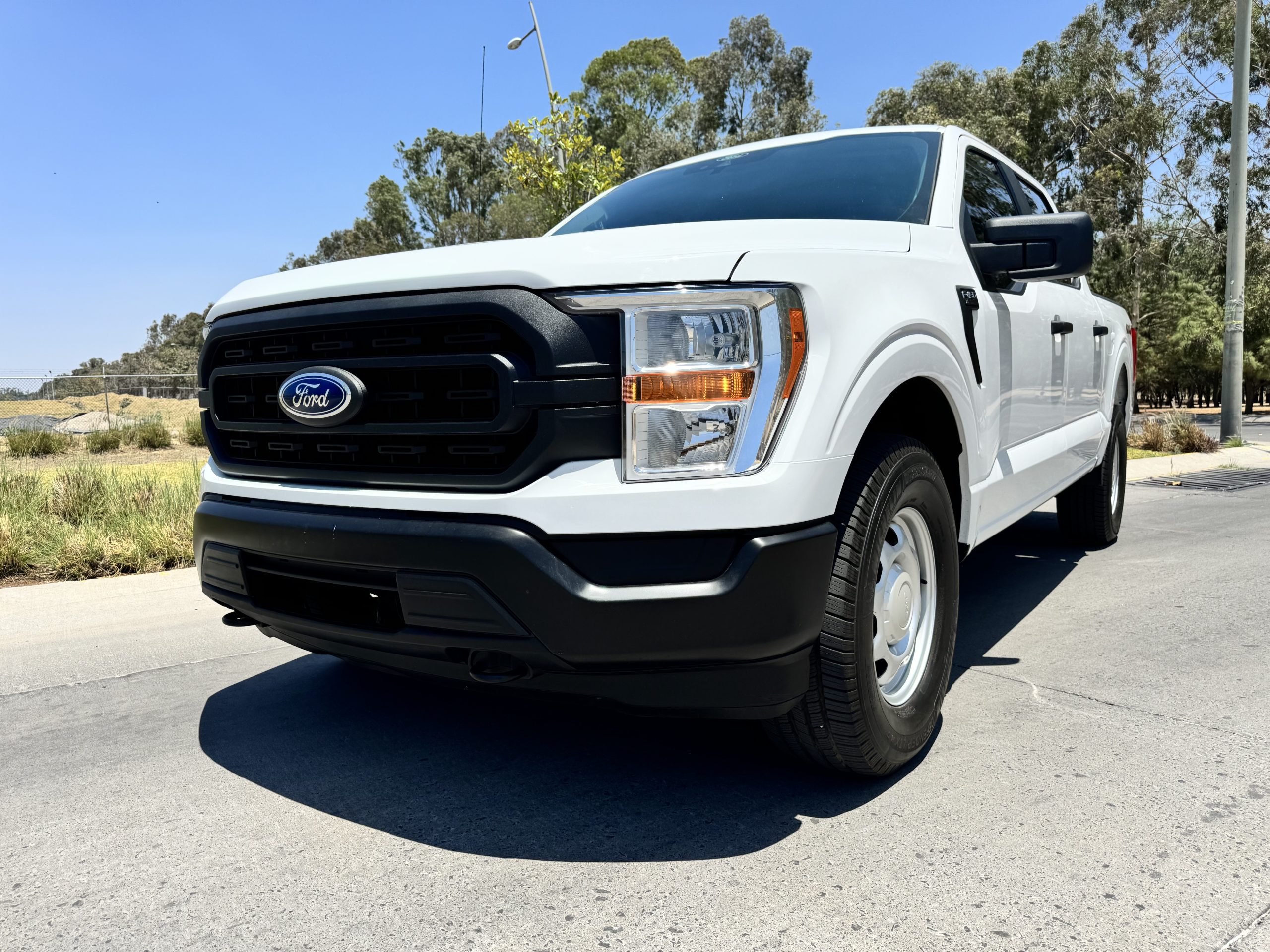 Ford F150 2021 XLT Automático Blanco