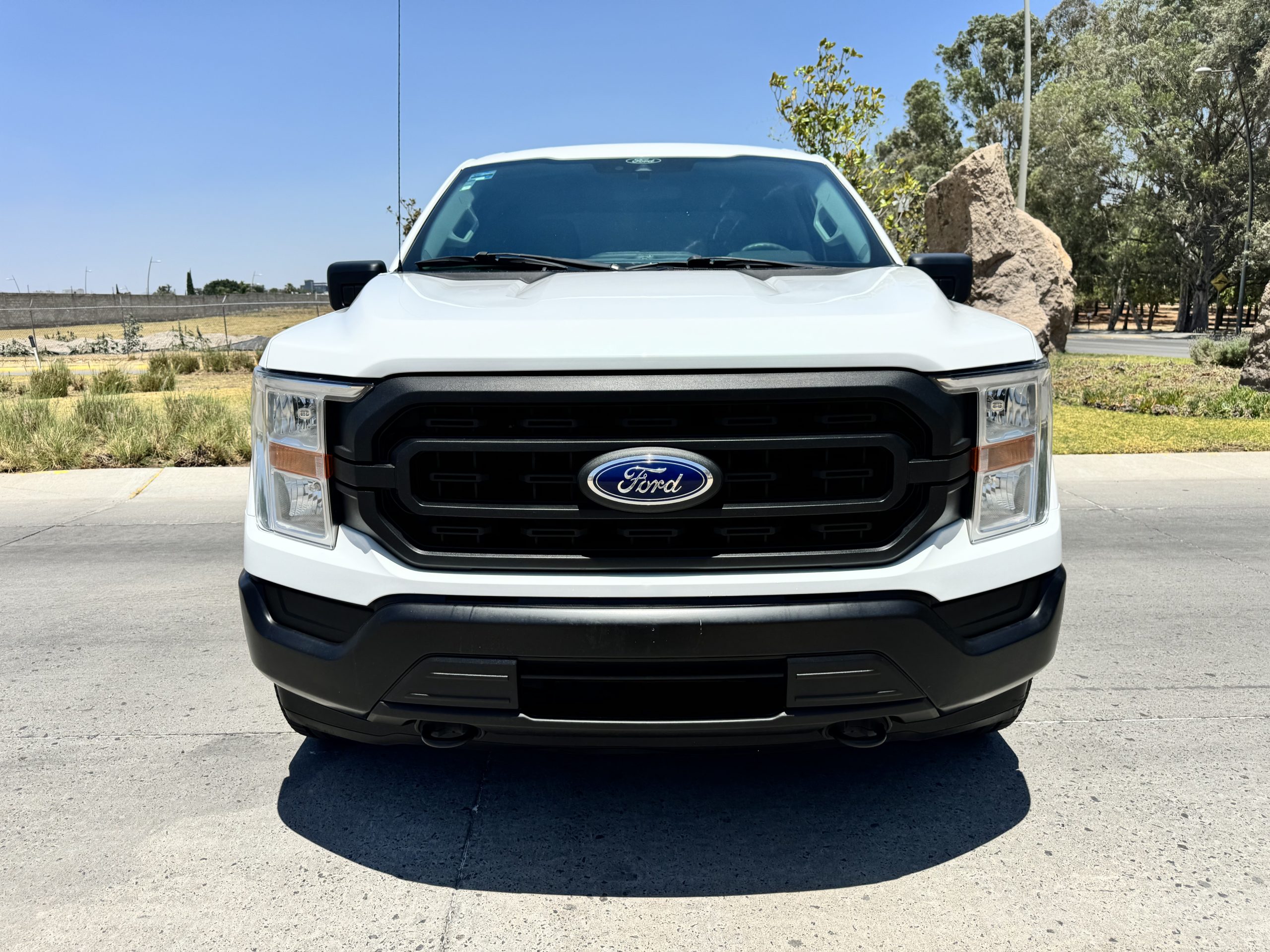 Ford F150 2021 XLT Automático Blanco