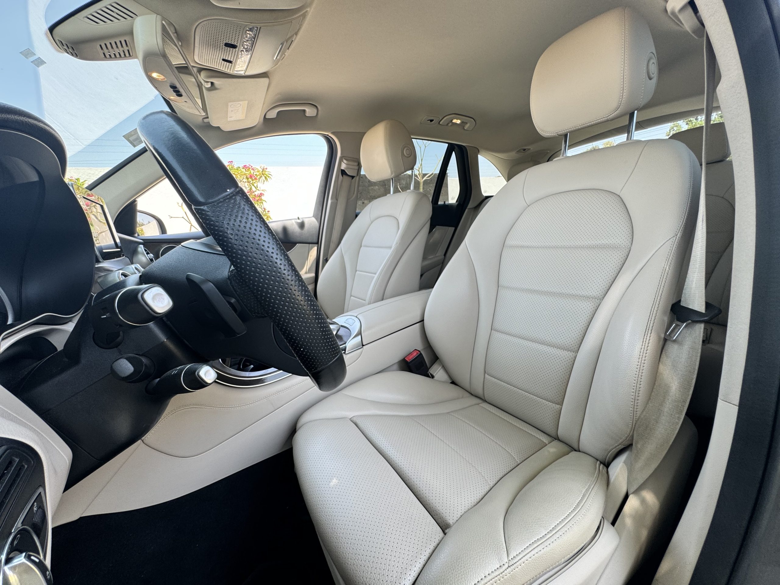 Mercedes-Benz Clase GLC 2020 300 Off Road Automático Gris