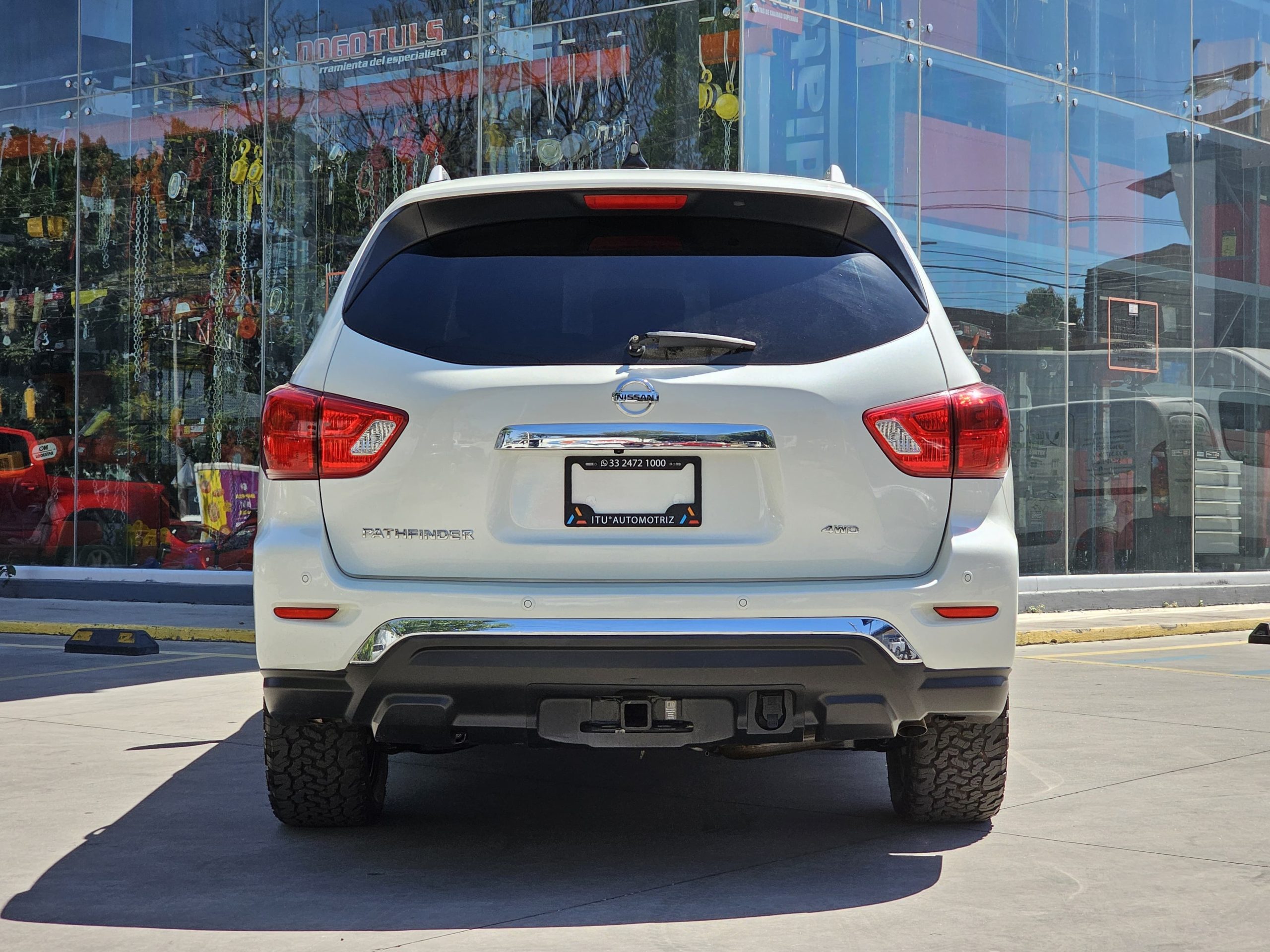 Nissan Pathfinder 2017 Exclusive 4WD Automático Blanco