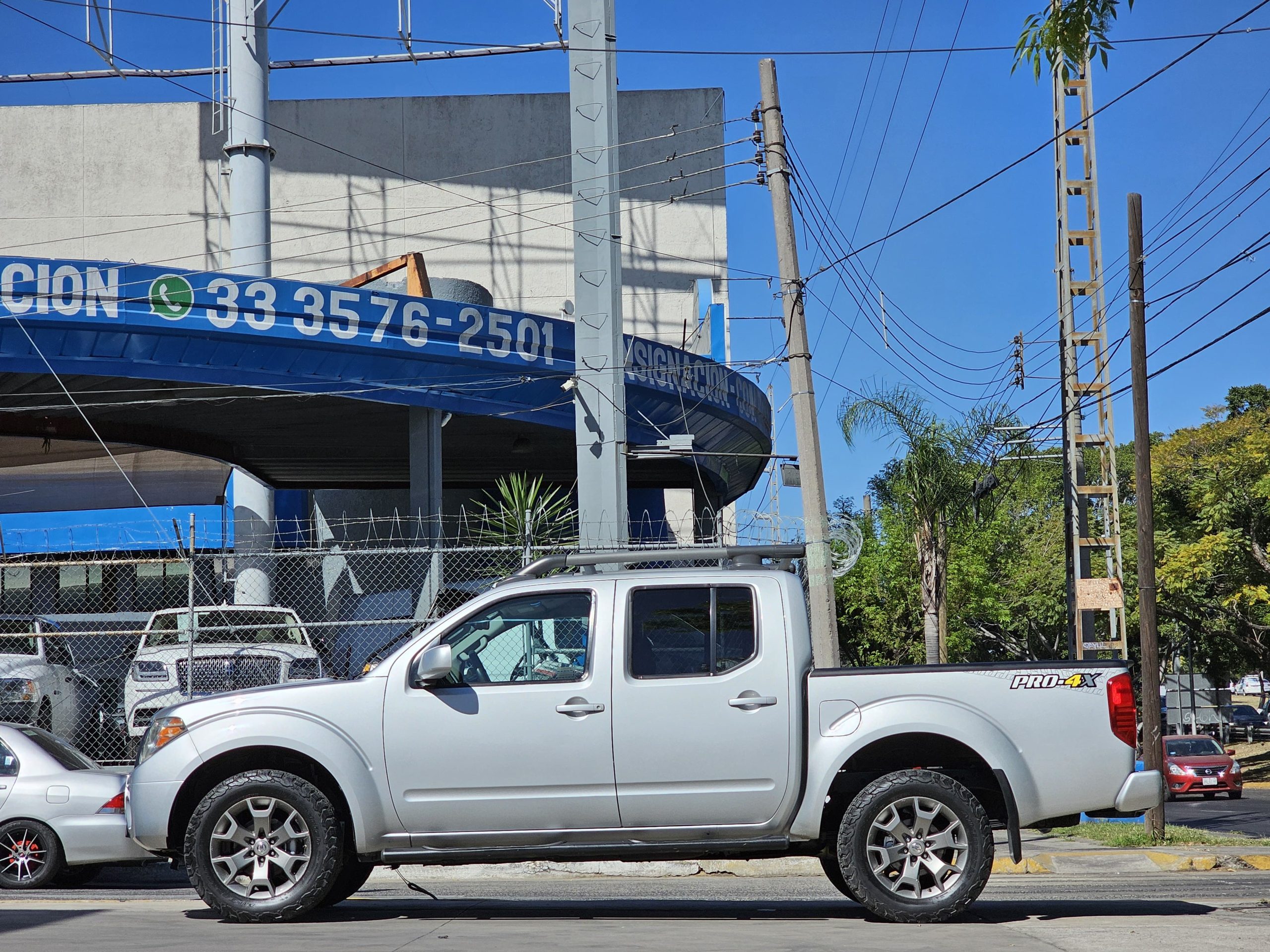 Nissan Frontier 2016 Pro 4x Automático Plata