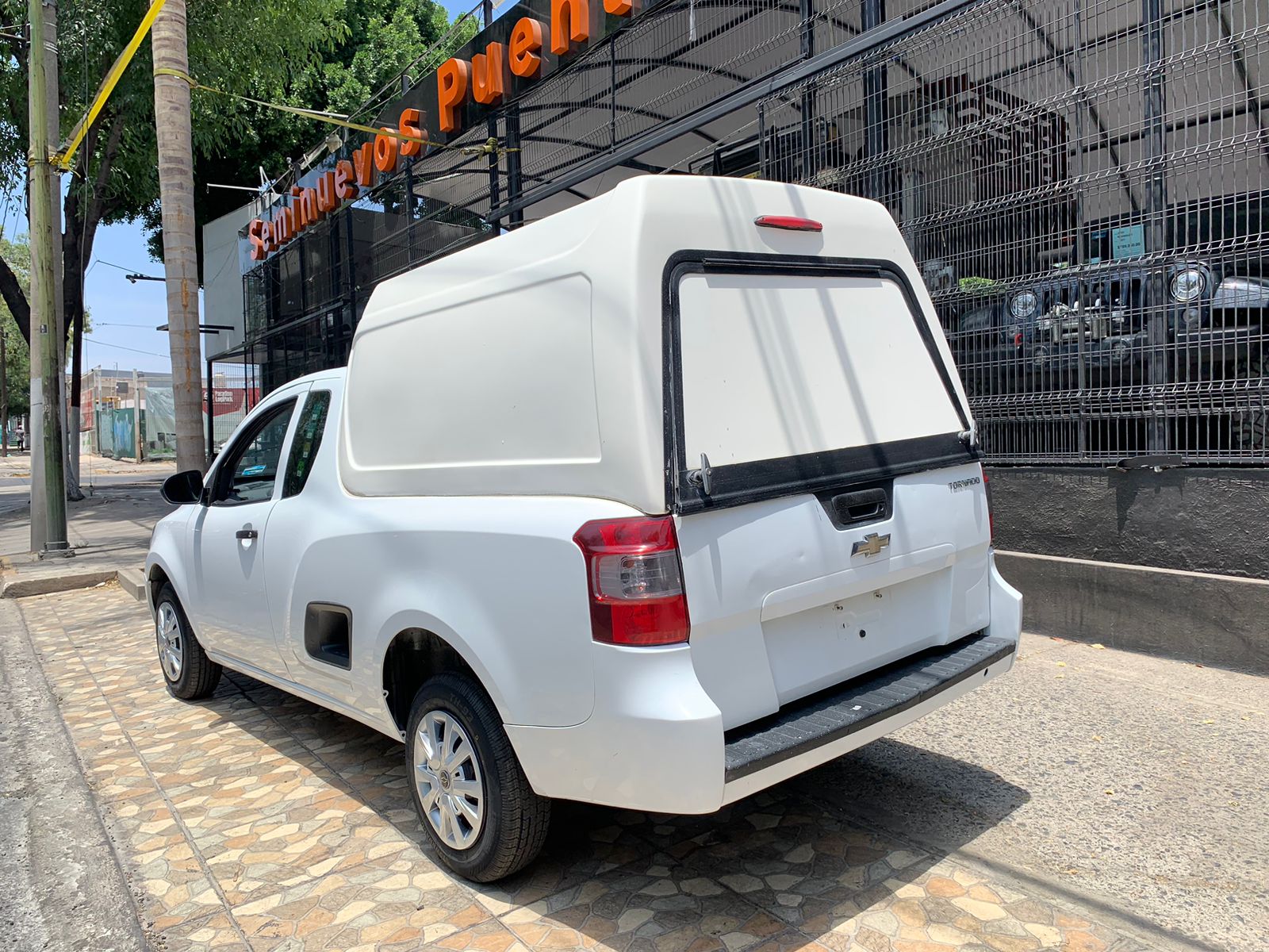 Chevrolet Tornado 2015 pick up Manual Blanco