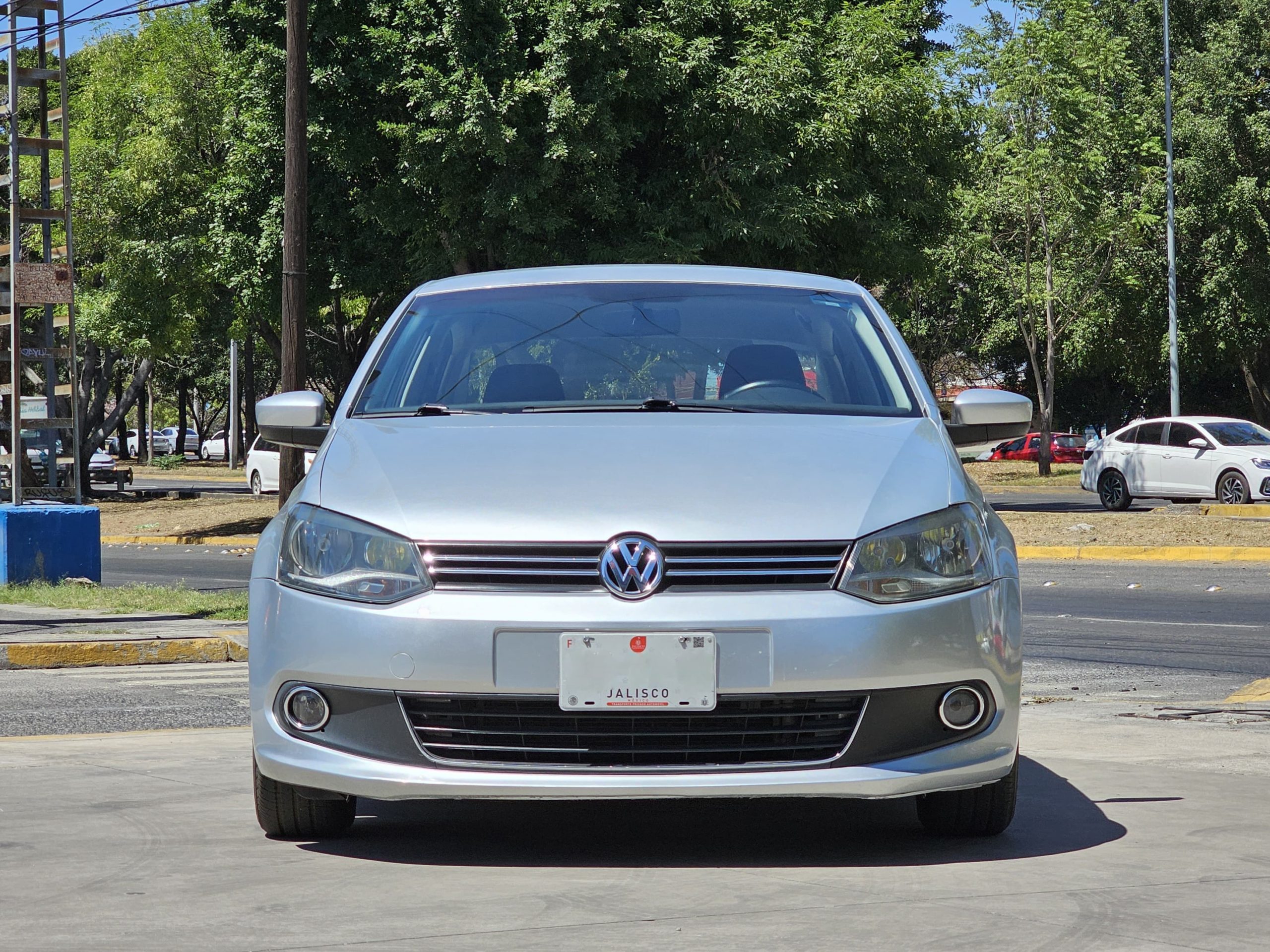 Volkswagen Vento 2015 Highline Automático Plata