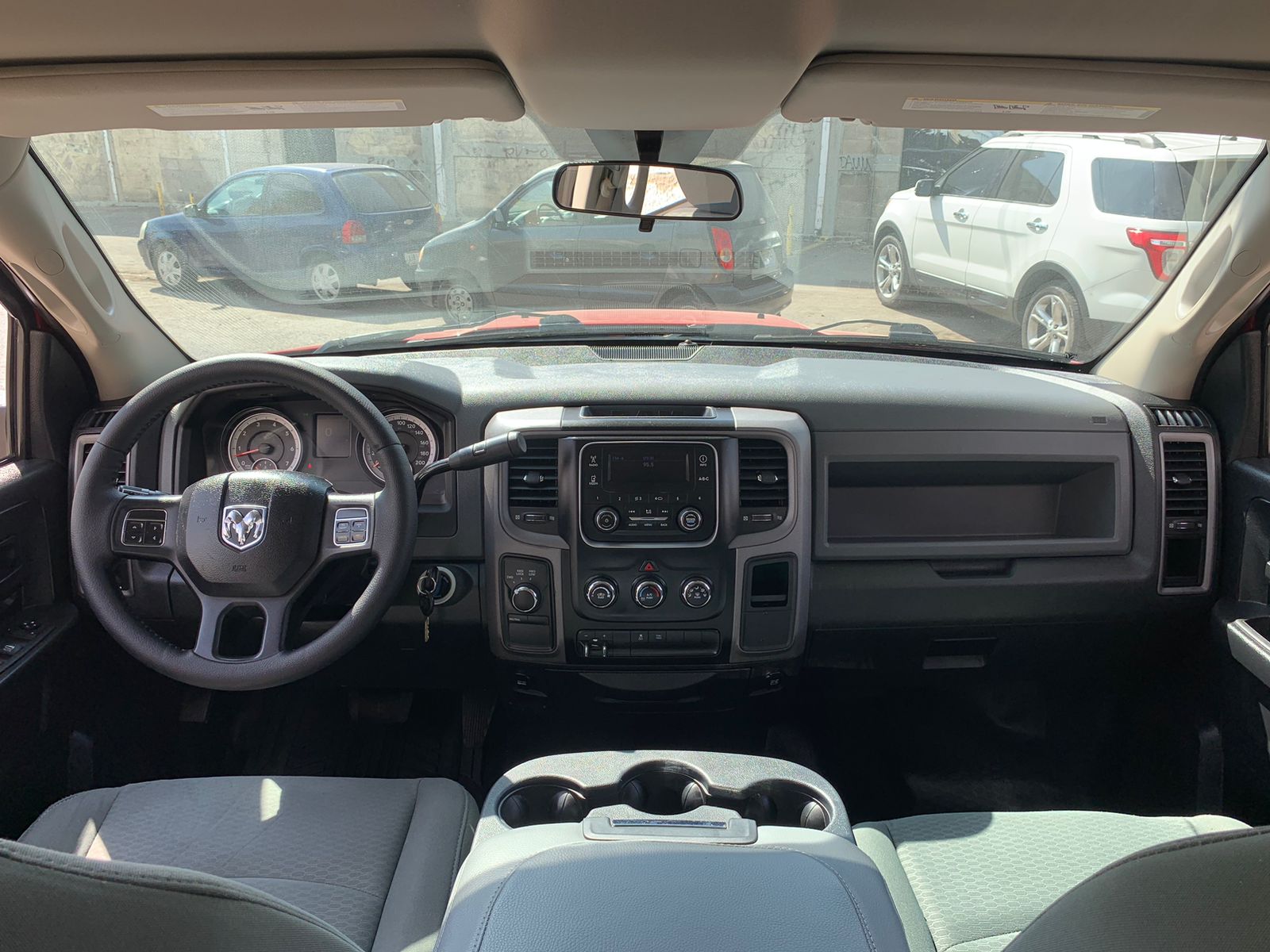 Dodge RAM 2014 1500 Hemi 4x4 Automático Rojo