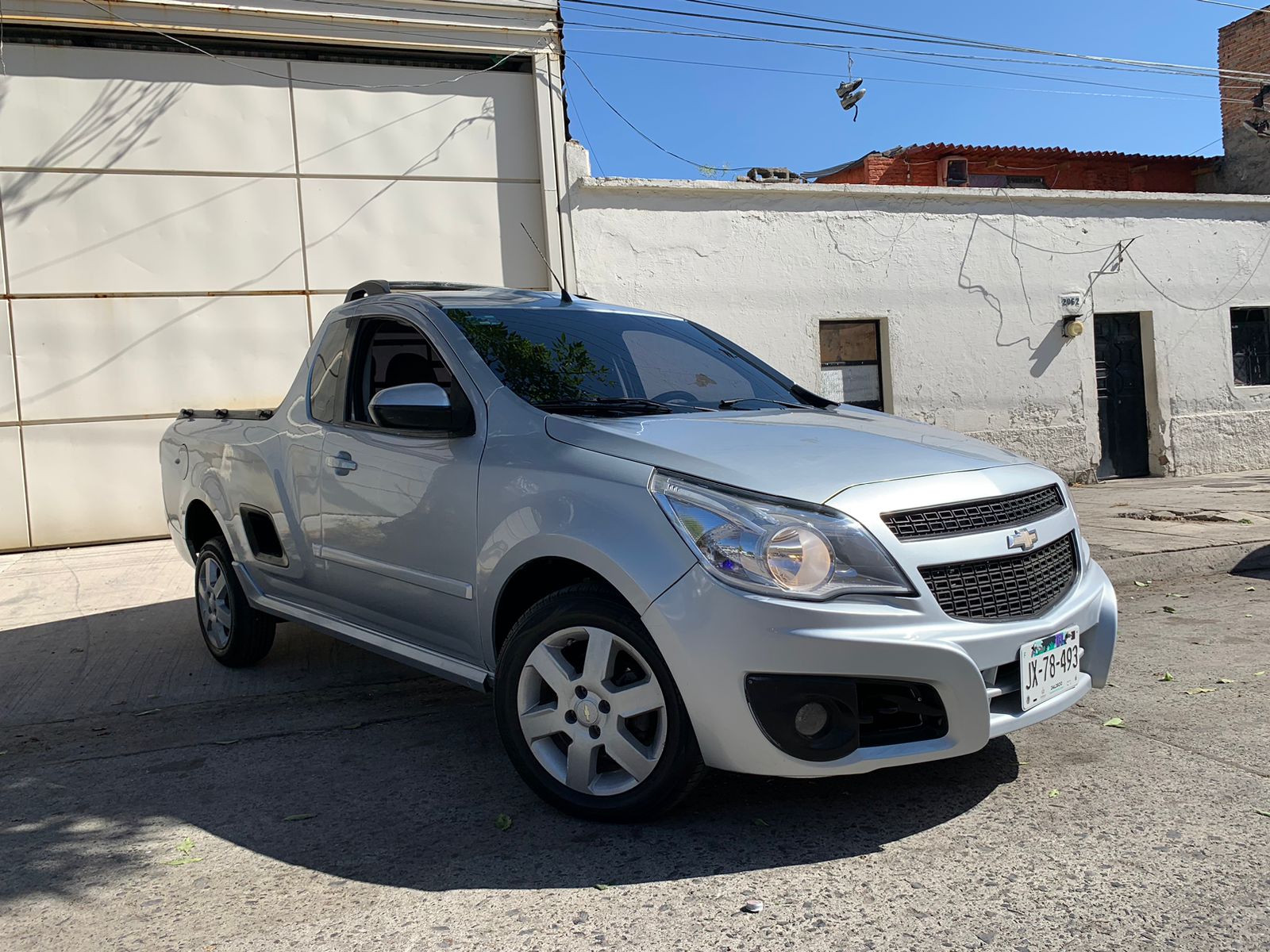 Chevrolet Tornado 2013 LS AC MT Manual Plata