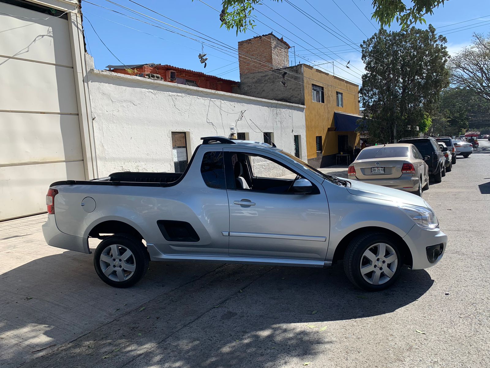 Chevrolet Tornado 2013 LS AC MT Manual Plata