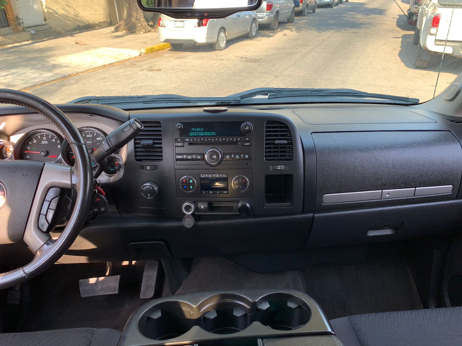 GMC Sierra 2011 Crew Cab V8 4x4 Automático Blanco