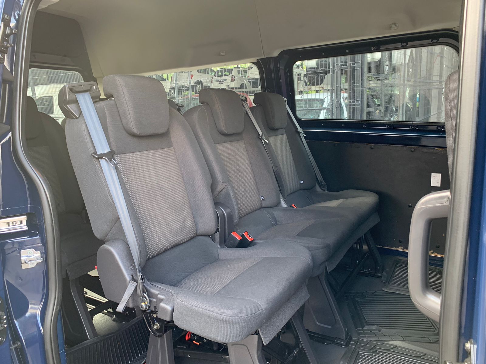 Ford Transit 2017 Pasajeros Custom Manual Azul