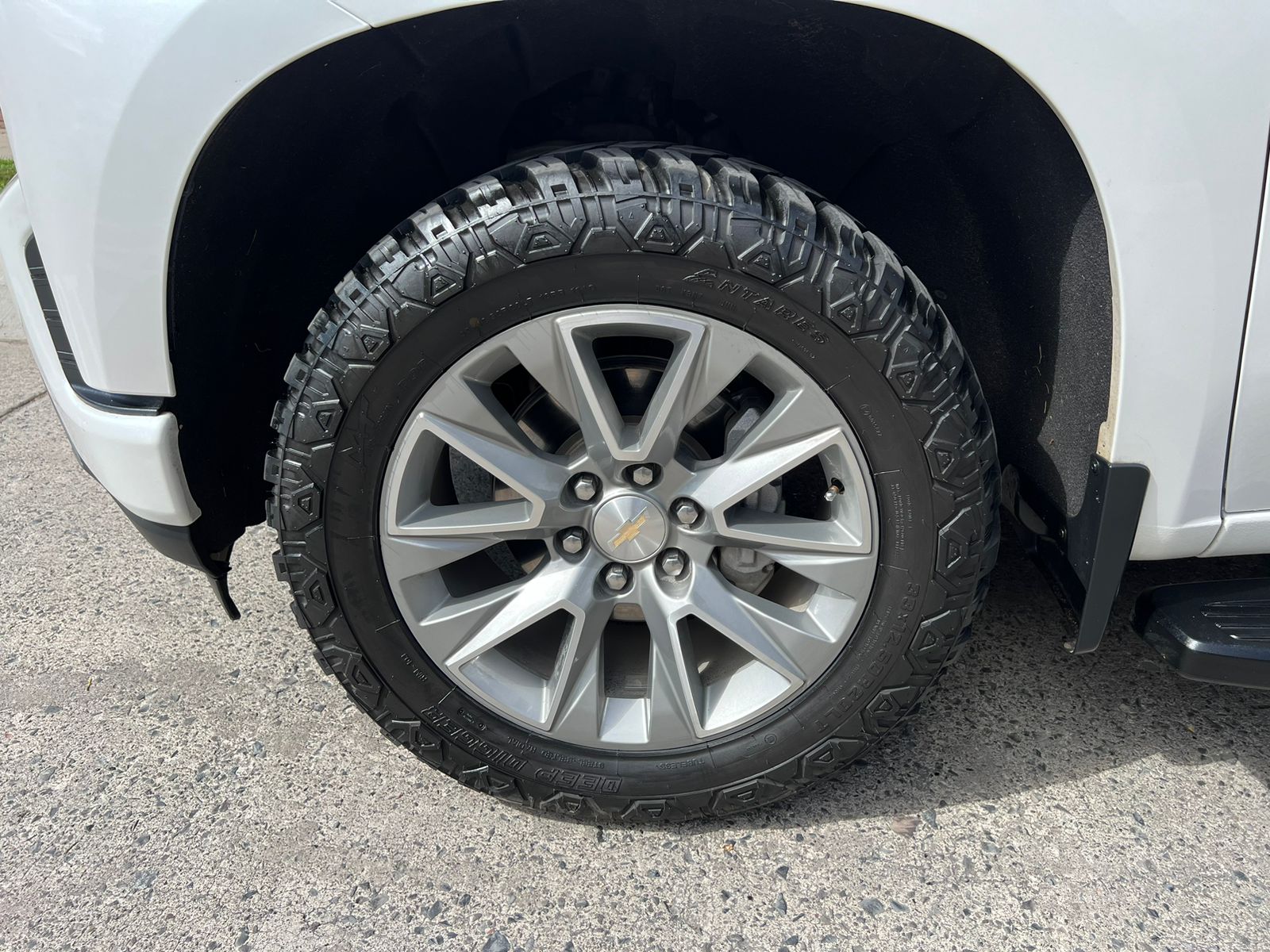 Chevrolet Cheyenne 2020 HIGH COUNTRY Automático Blanco