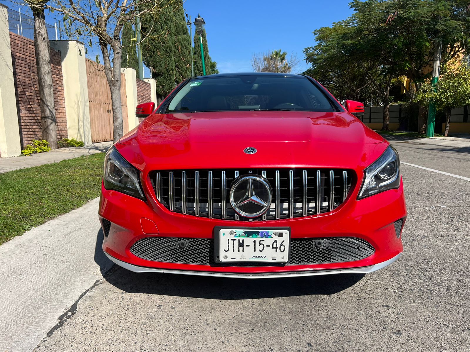 Mercedes-Benz Clase CLA 2018 200 CGI SPORT Automático Rojo