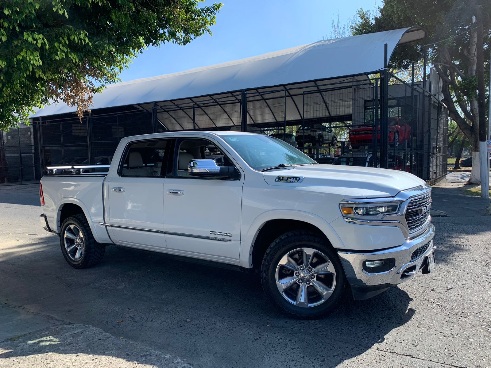 Dodge RAM 2019 1500 LIMITED Automático Blanco