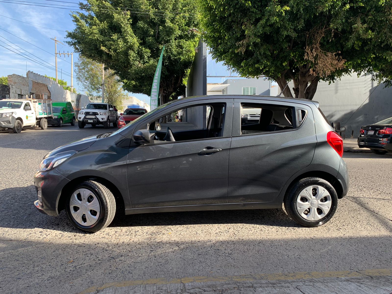 Chevrolet Spark 2019 LT AT Manual Gris