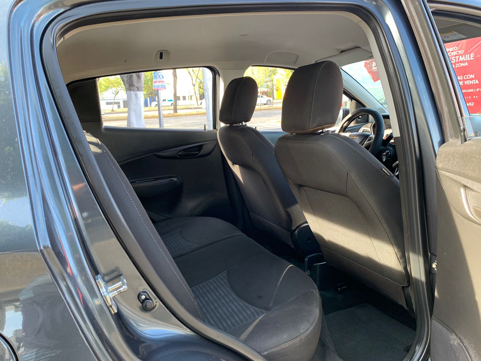 Chevrolet Spark 2019 LT AT Manual Gris