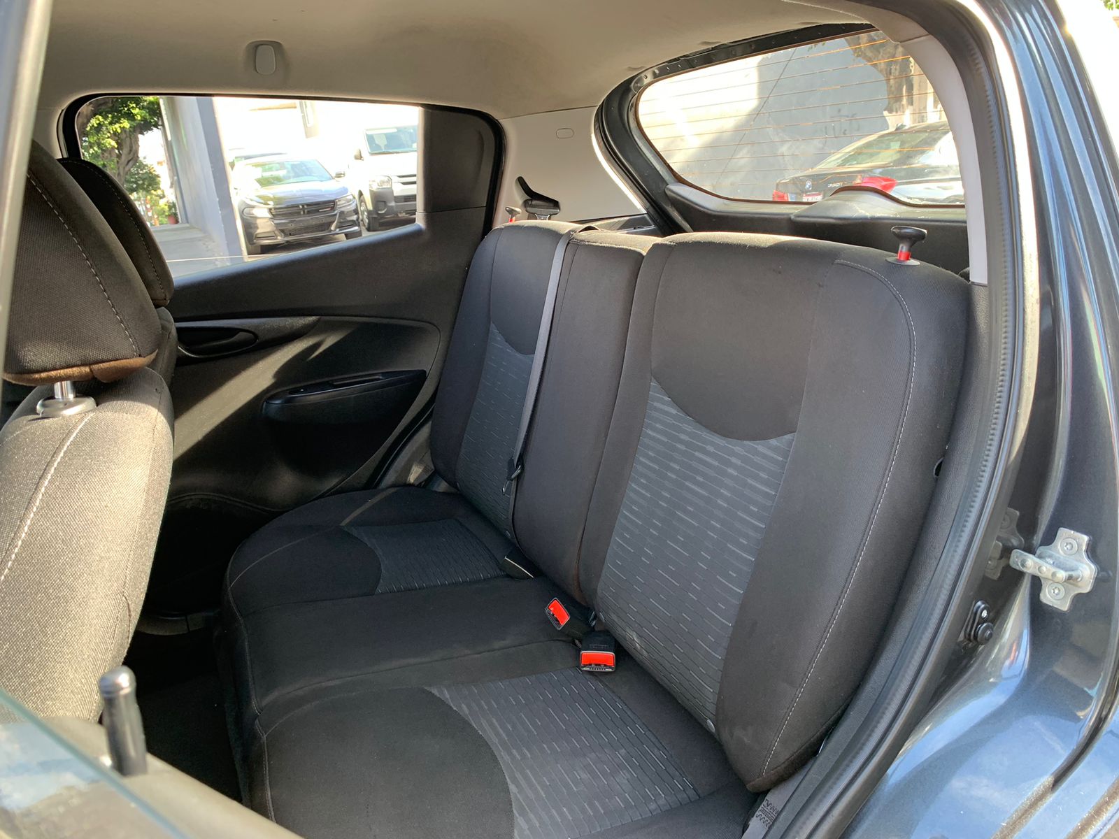 Chevrolet Spark 2019 LT AT Manual Gris