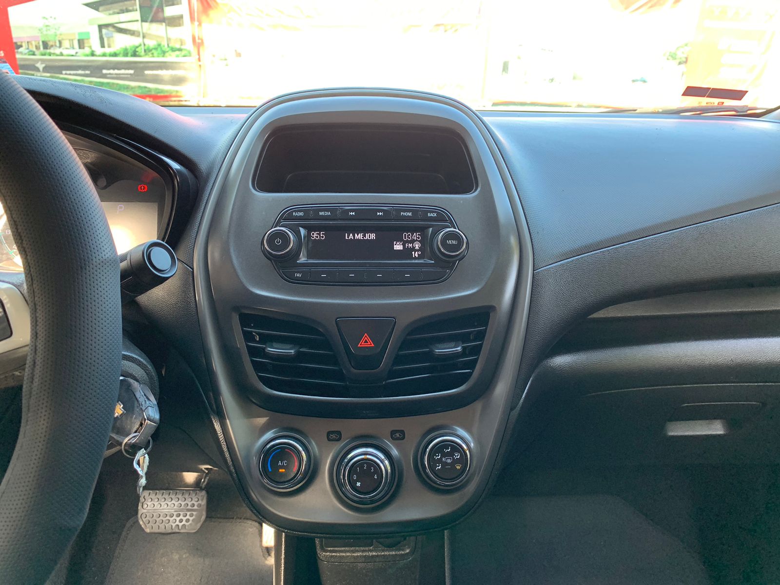 Chevrolet Spark 2019 LT AT Manual Gris