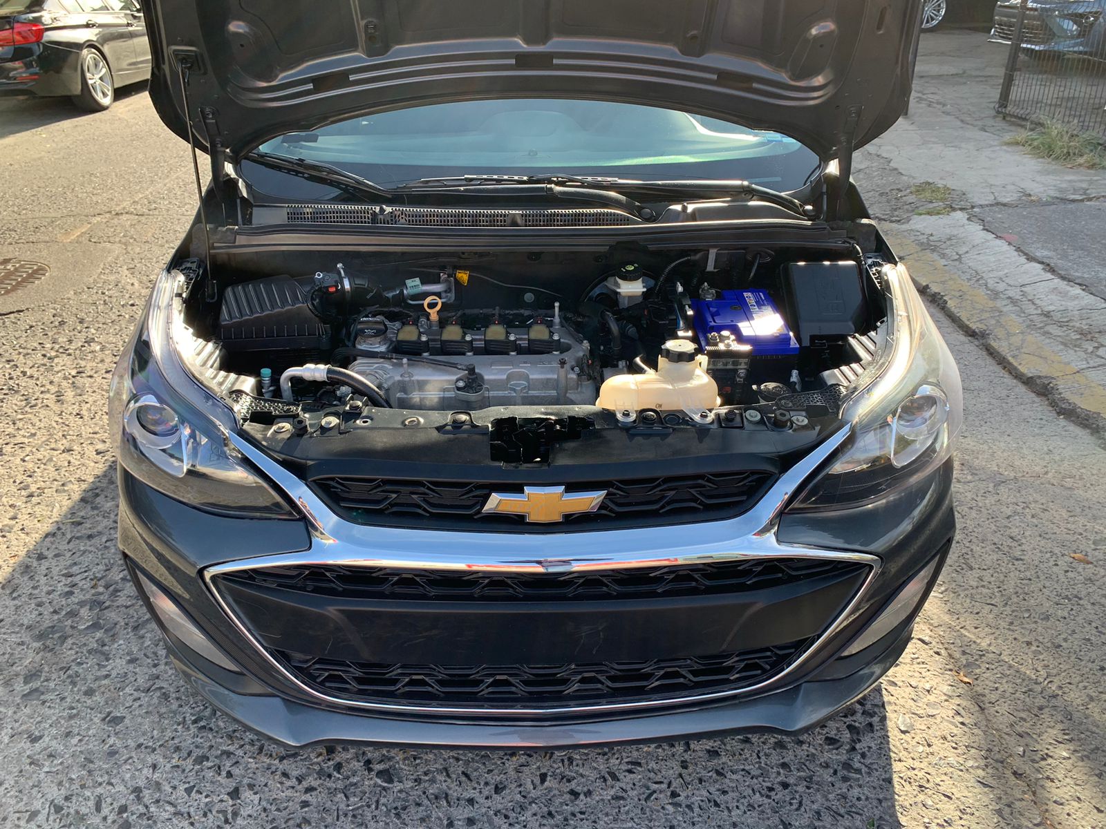 Chevrolet Spark 2019 LT AT Manual Gris