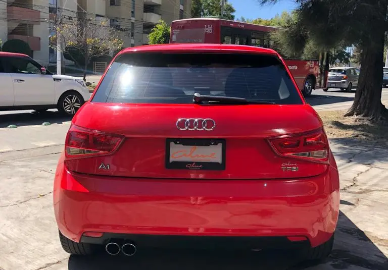 Audi A1 2014 S TRONIC TFSI Automático Rojo