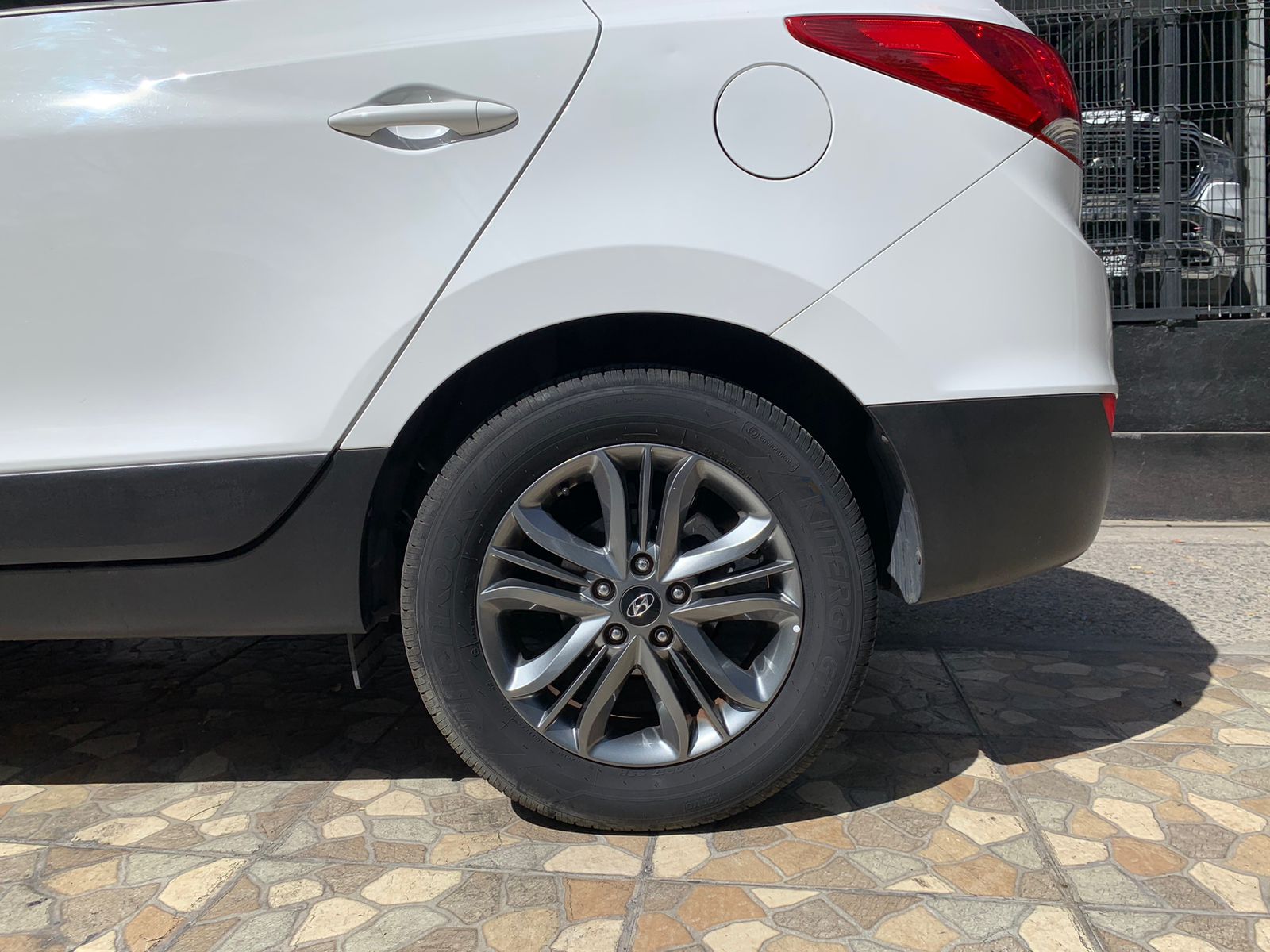 Hyundai ix35 2015 GLS Automático Blanco