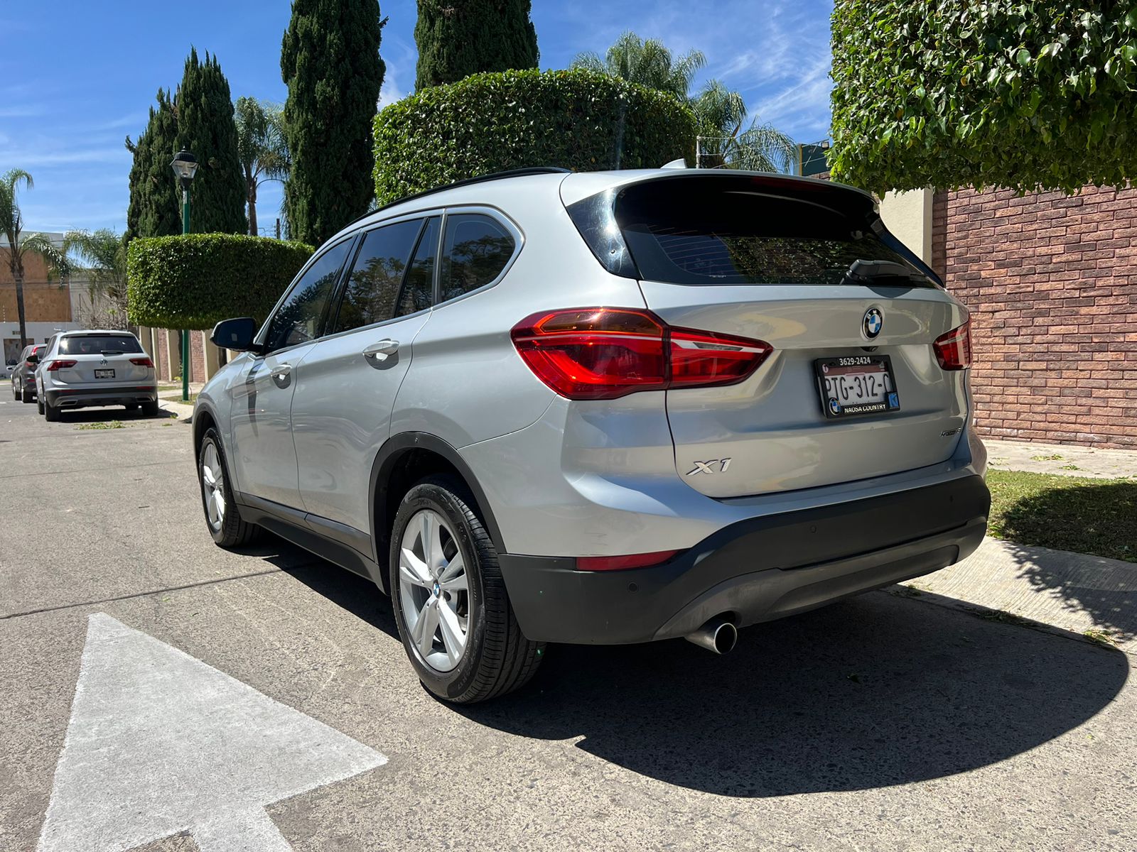 BMW X1 2019 18iA xDRIVE Automático Plata