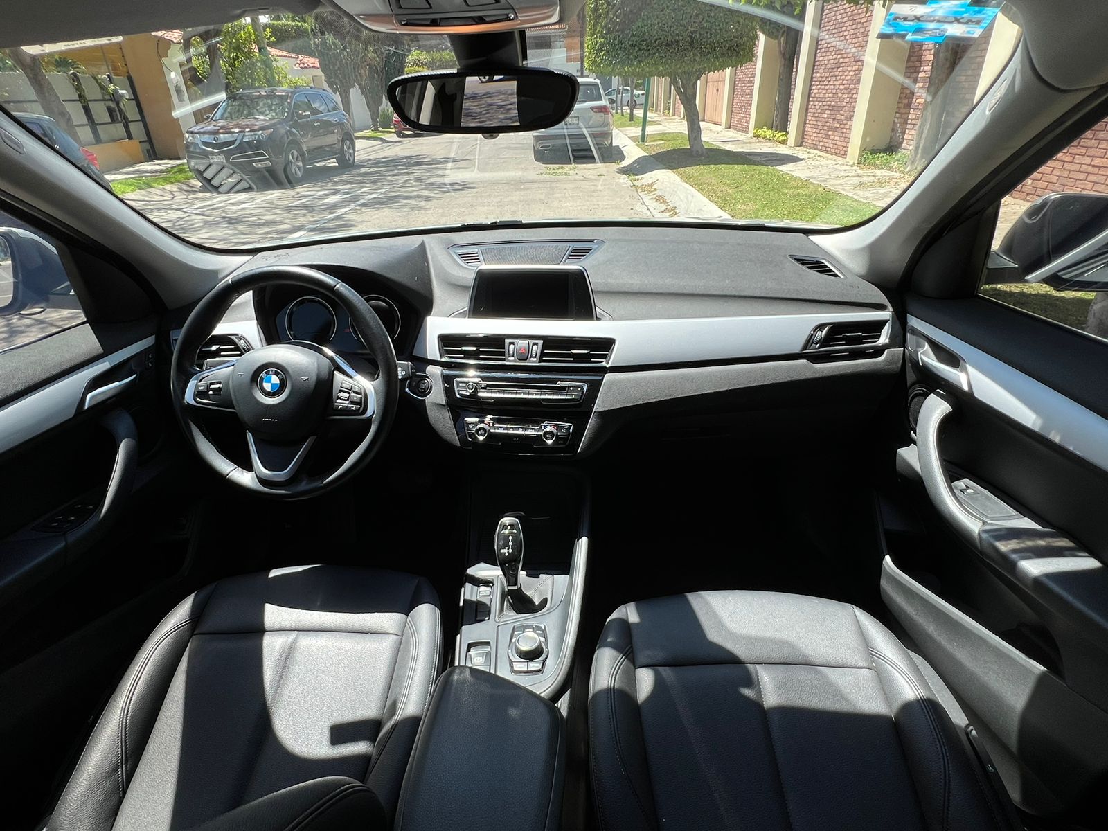 BMW X1 2019 18iA xDRIVE Automático Plata