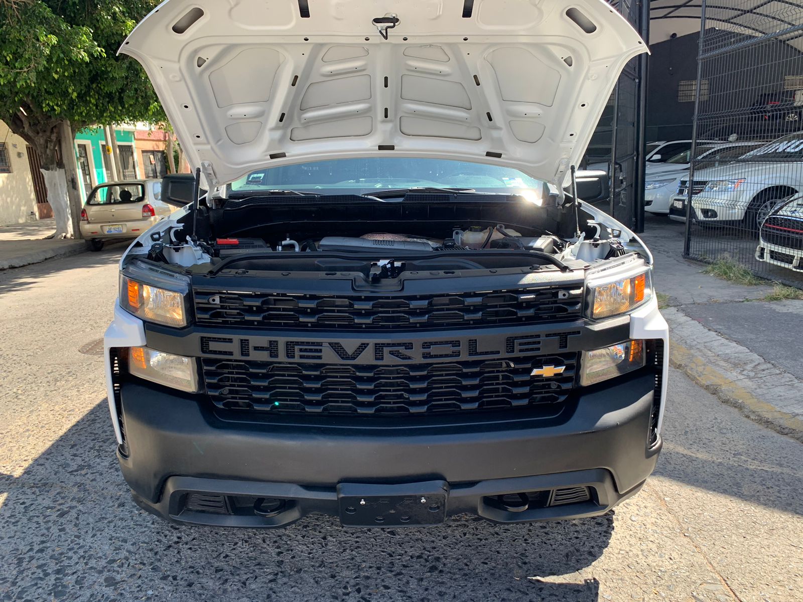 Chevrolet Silverado 2020 2500 4x4 At Automático Blanco